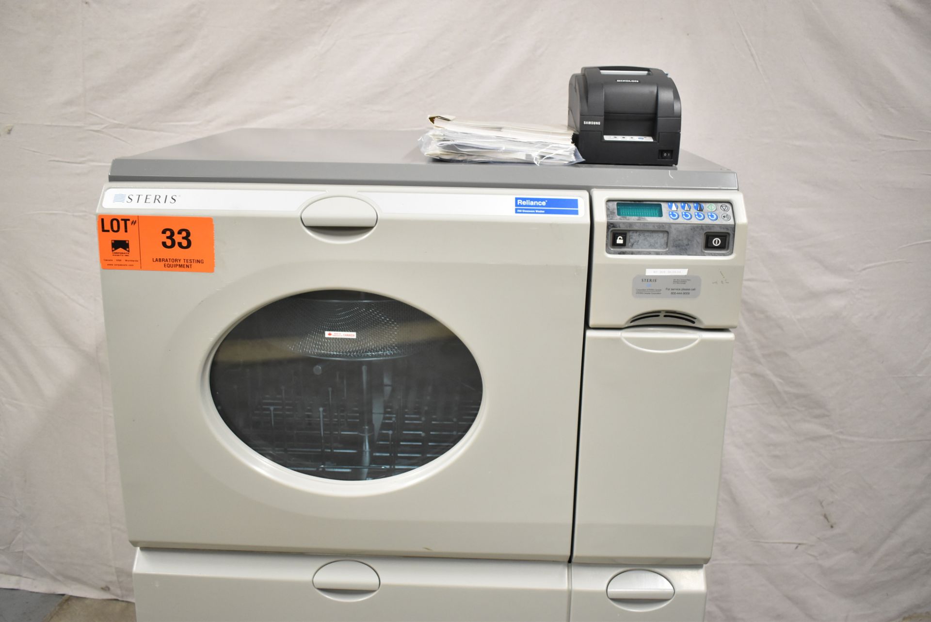 STERIS RELIANCE 250 ULTRA WASH PLUS LABORATORY GLASSWARE WASHER WITH DIGITAL TOUCH SCREEN CONTROL, - Image 3 of 7