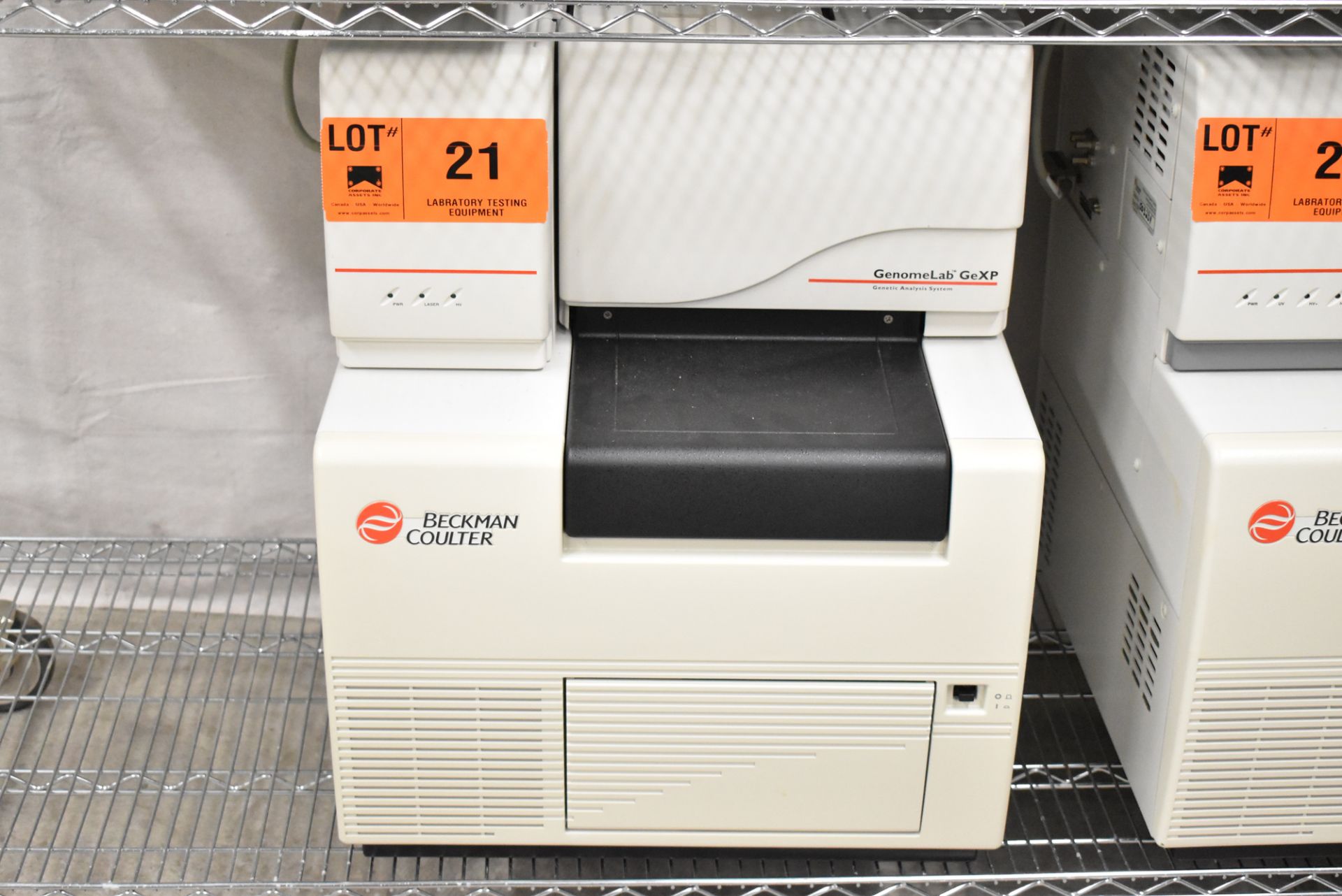 BECKMAN COULTER GENOMELAB GeXP GENETIC ANALYSIS SYSTEM WITH MANUAL AND CABLES, PC NOT INCLUDED, S/N: