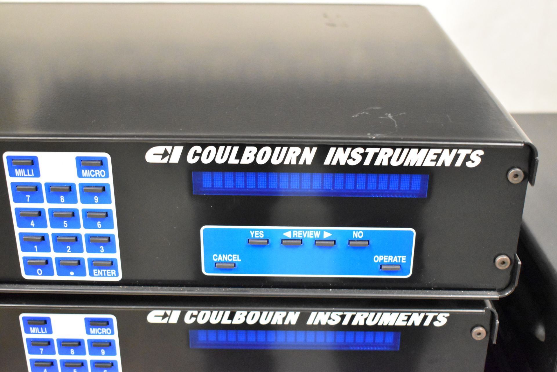 LOT/ (10) COULBOURN ISOLATED ELECTRONIC PROGRAMMABLE BEHAVIORAL STIMULATORS [$50 USD OPTIONAL - Image 2 of 6