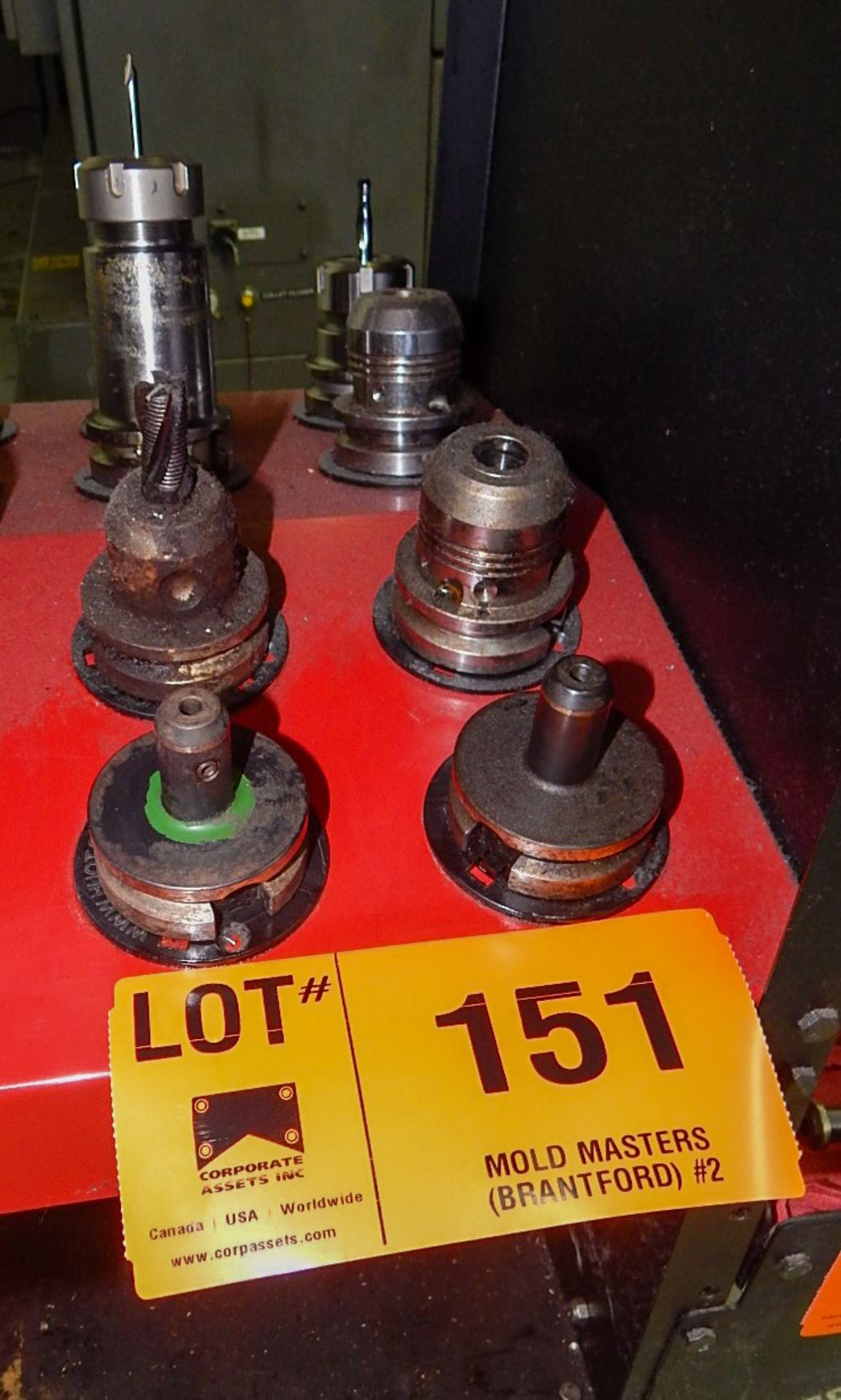 LOT/ (8) BT 40 TOOL HOLDERS