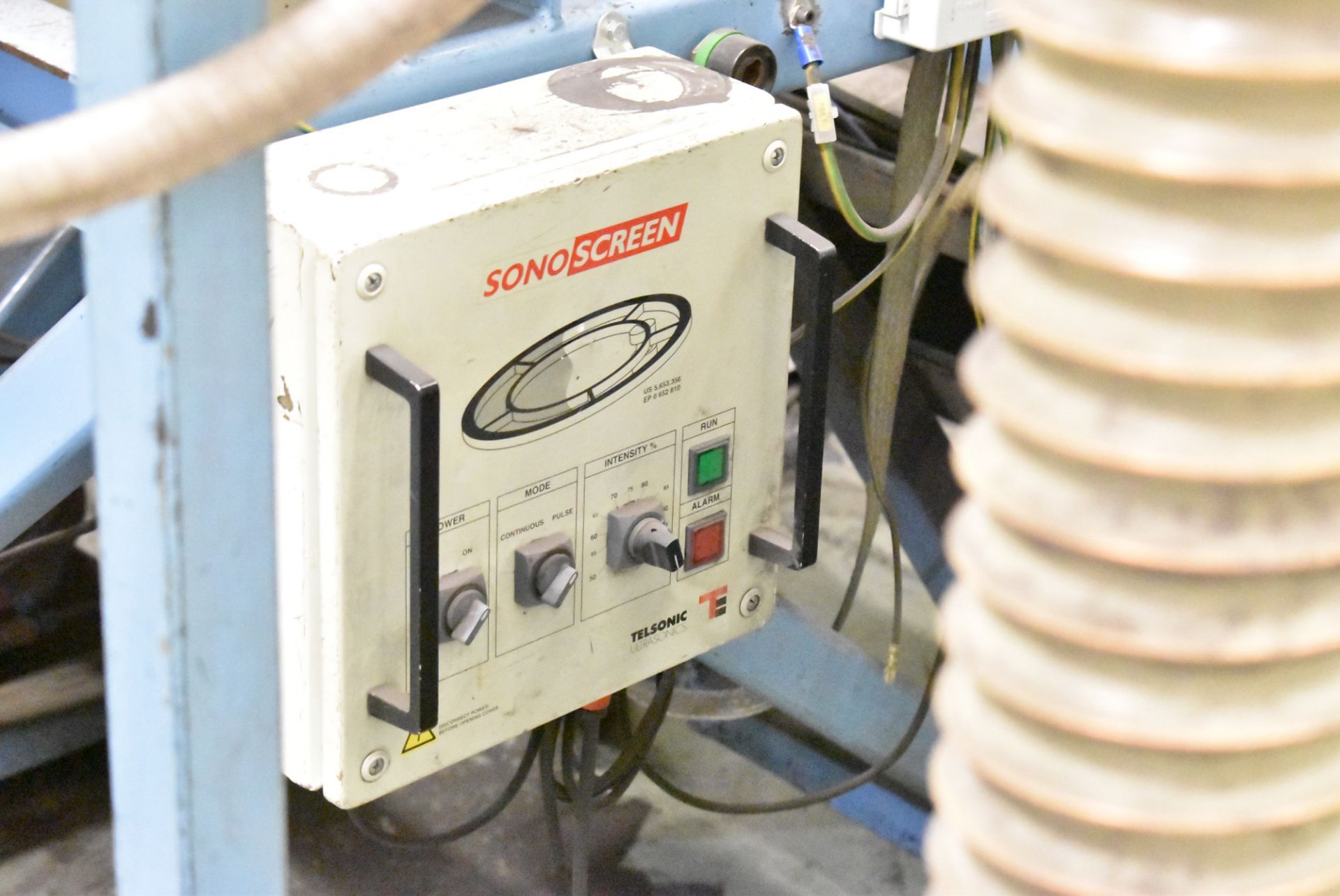 ALLGAIER VIBRATORY SCREEN WITH TELSONIC SONO SCREEN VARIABLE FREQUENCY CONTROL, S/N N/A (BAU 5) [ - Image 3 of 3