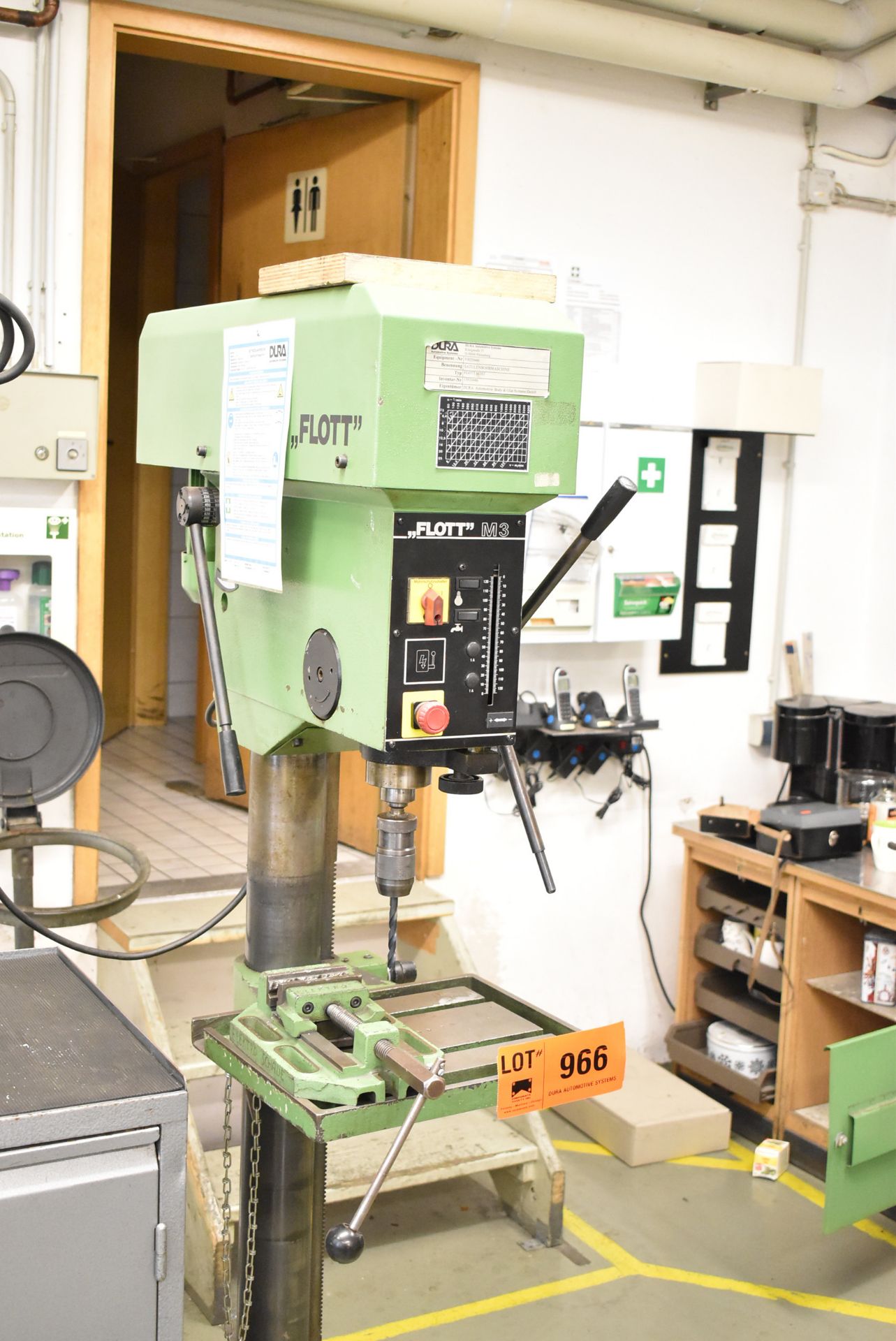 FLOTT SB M3 ST STD HEAVY DUTY FLOOR TYPE DRILL PRESS WITH 400 MM X 400 MM TABLE, INFINITELY VARIABLE - Image 2 of 4