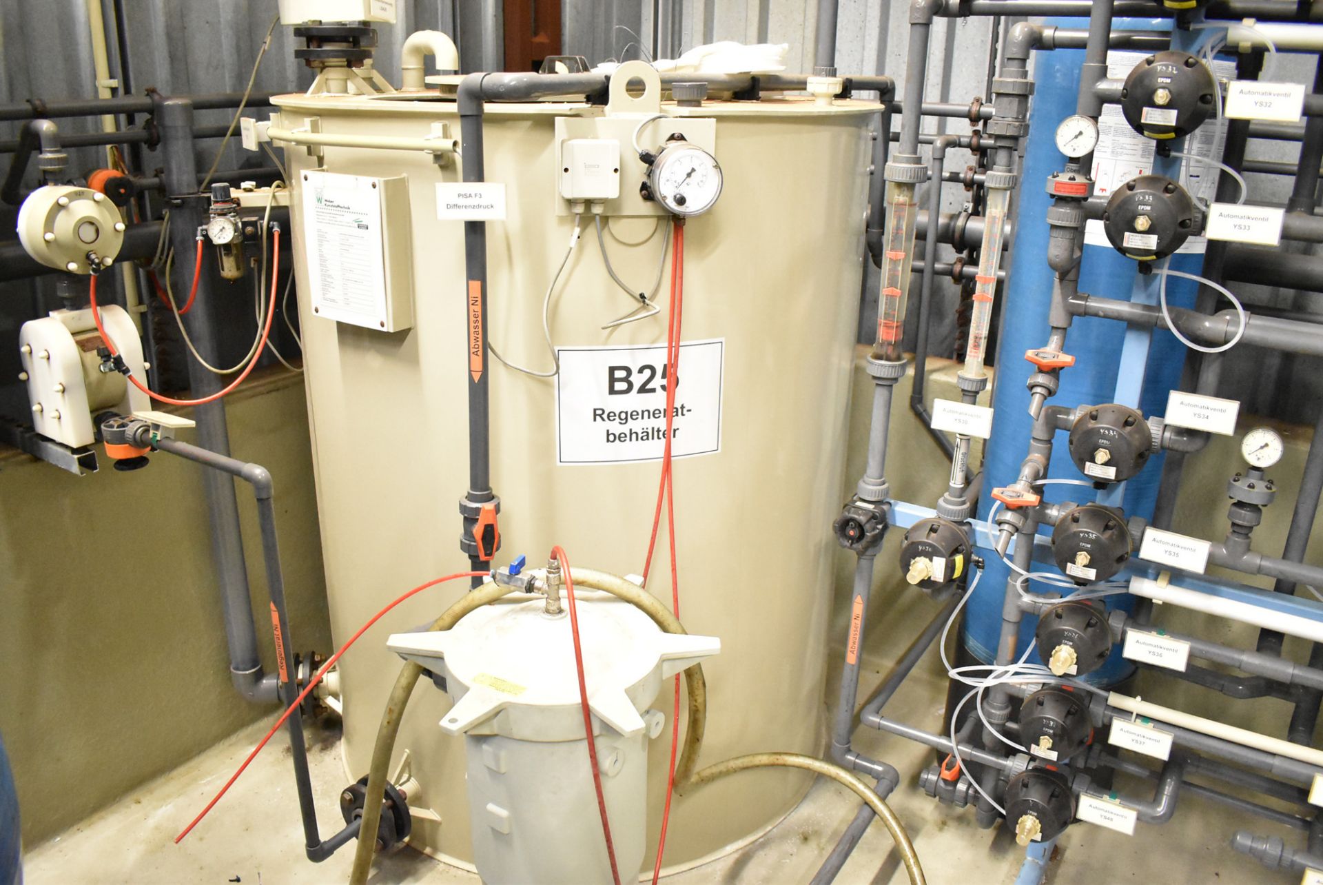 LOT/ WATER TREATMENT SYSTEM CONSISTING OF WEBER KUNSTSTOFFTECHNIK (2012) VERDAMPFERVORLAGE B25 - Image 3 of 7