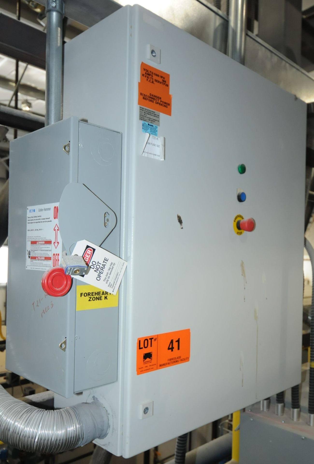 LOT/ 600V SINGLE PHASE CONTROL CABINET WITH 600V DISCONNECT SWITCH (CI)