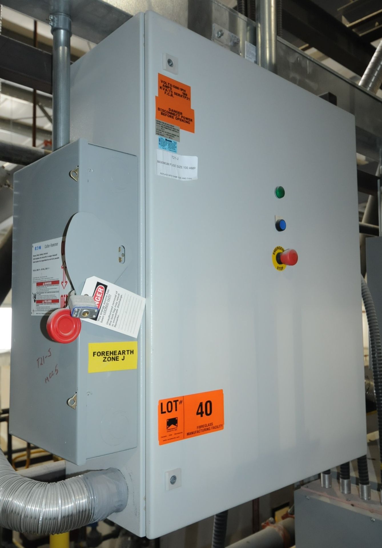 LOT/ 600V SINGLE PHASE CONTROL CABINET WITH 600V DISCONNECT SWITCH (CI)
