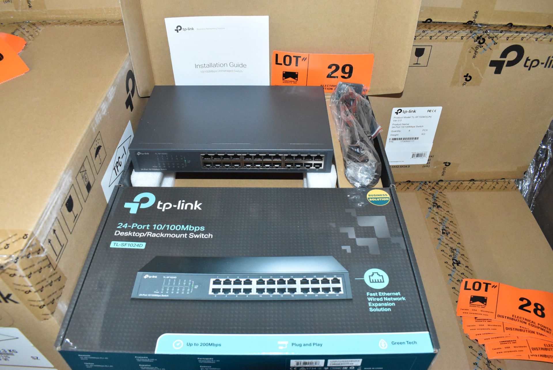 LOT/ (96) TPLINK TL-SF1024D 24PORT 10/100MBPS DESKTOP/RACKMOUNT NETWORK SWITCHES - (12)BX * (8)PCS/