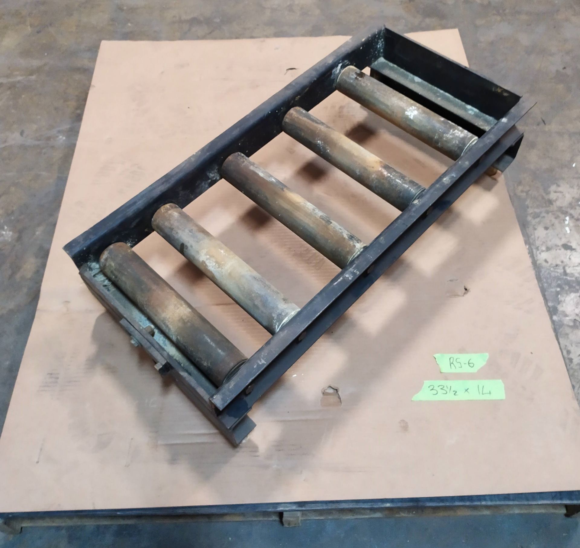 33.5"X14" BATTERY ROLLER STAND (UNIT RS-6)