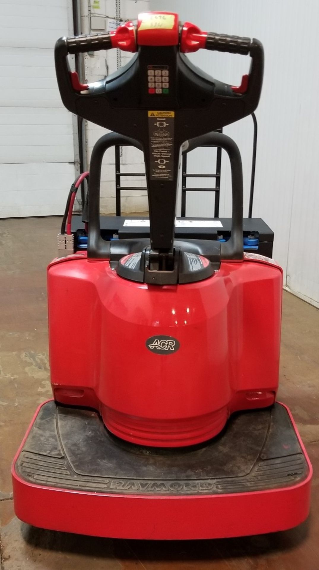 RAYMOND (2009) 8400 24V ELECTRIC RIDEON PALLET JACK WITH 6000 LB. CAPACITY, S/N: 840-09-83857 ( - Image 3 of 3