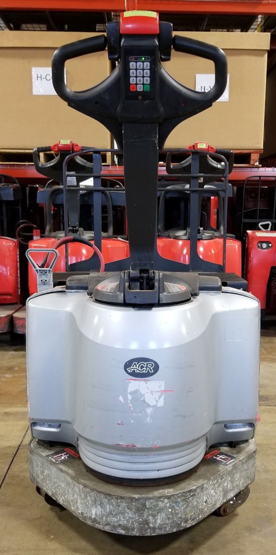 RAYMOND (2013) 8310 24V ELECTRIC WALK-BEHIND PALLET JACK WITH 6000 LB. CAPACITY, S/N: 831-13- - Image 2 of 2