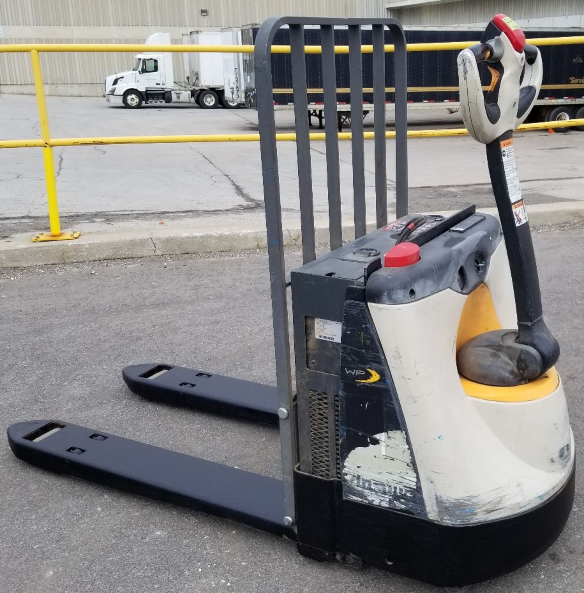 CROWN (2012) WP3035-45 24V ELECTRIC WALK-BEHIND PALLET TRUCK WITH 4500 LB. CAPACITY, BUILT-IN