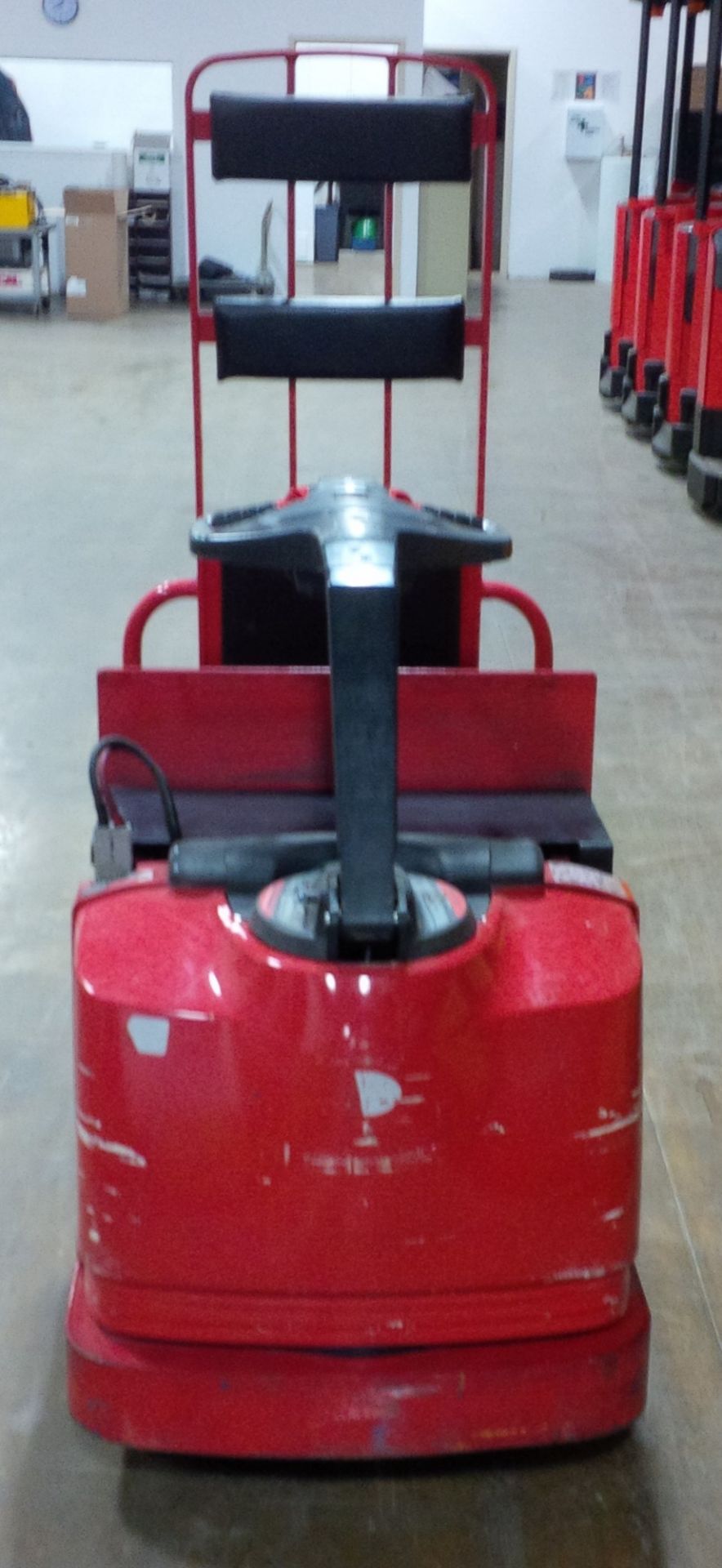 RAYMOND (2008) 8500 24V ELECTRIC RIDE-ON PALLET JACK WITH 6000 LB. CAPACITY, S/N: 850-08-70084 (UNIT - Image 2 of 2