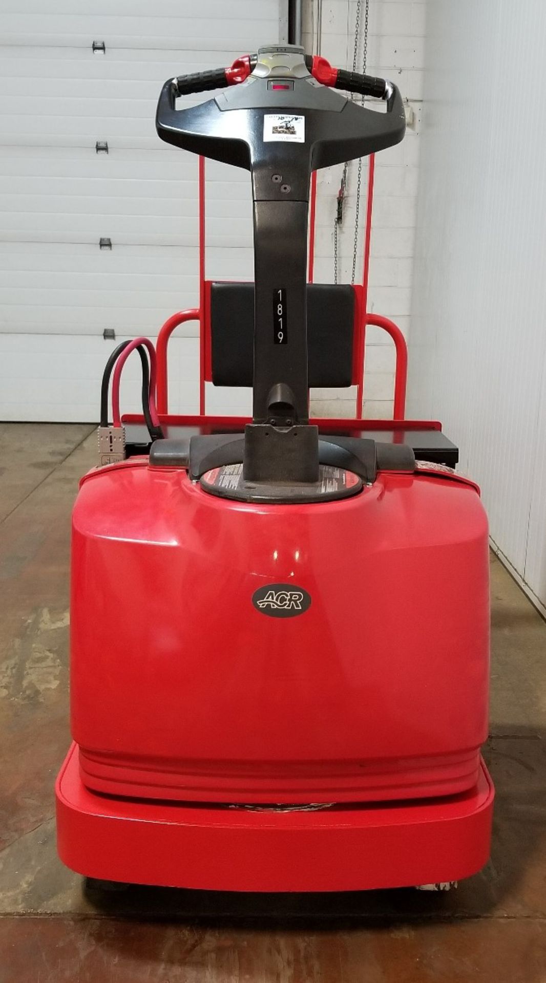 RAYMOND (2012) 8500 24V ELECTRIC RIDE-ON PALLET JACK WITH 6000 LB. CAPACITY, S/N: 850-12-83846 (UNIT - Image 2 of 2