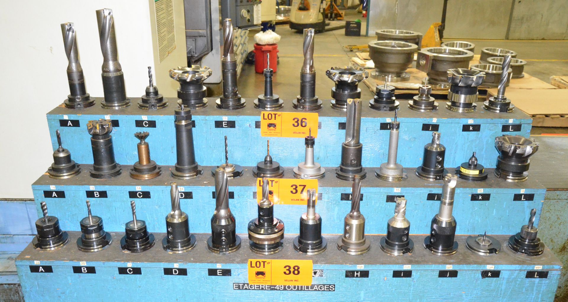 LOT/ CAT 50 TOOL HOLDERS (7007 COTE DE LIESSE)