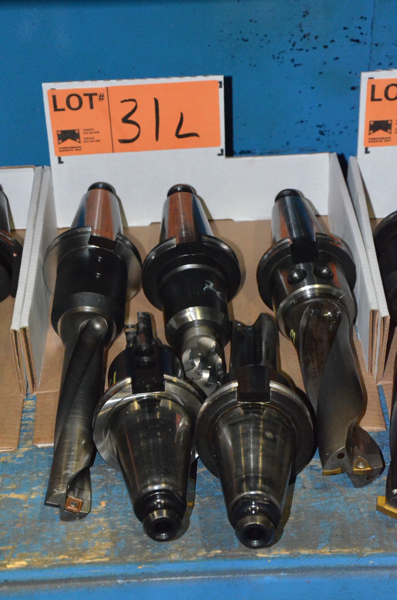 LOT/ (5) CAT 50 TOOL HOLDERS (550 MCARTHUR)