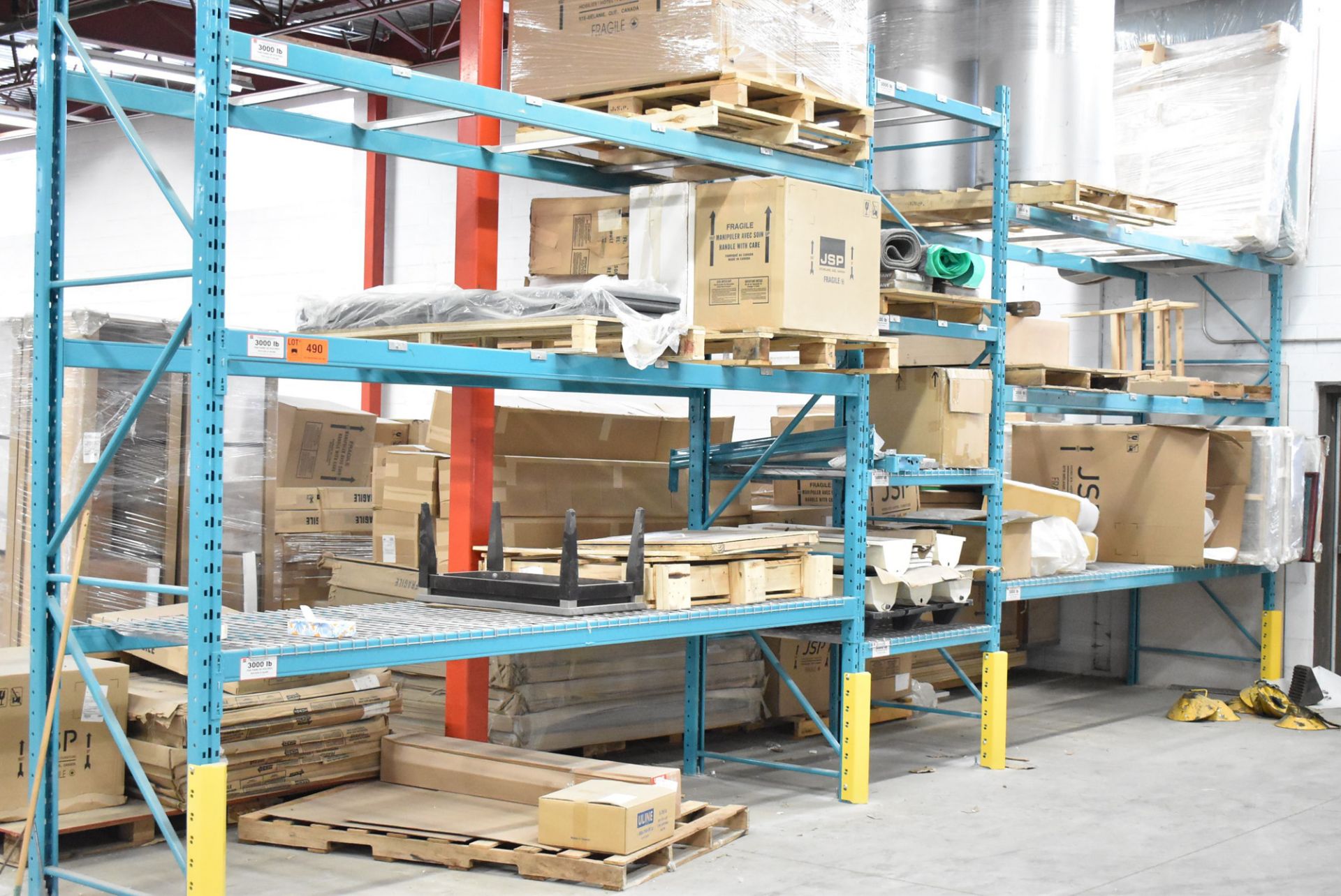 LOT/ CONTENTS OF RACK - PACKAGING MATERIAL AND SHOP SUPPLIES