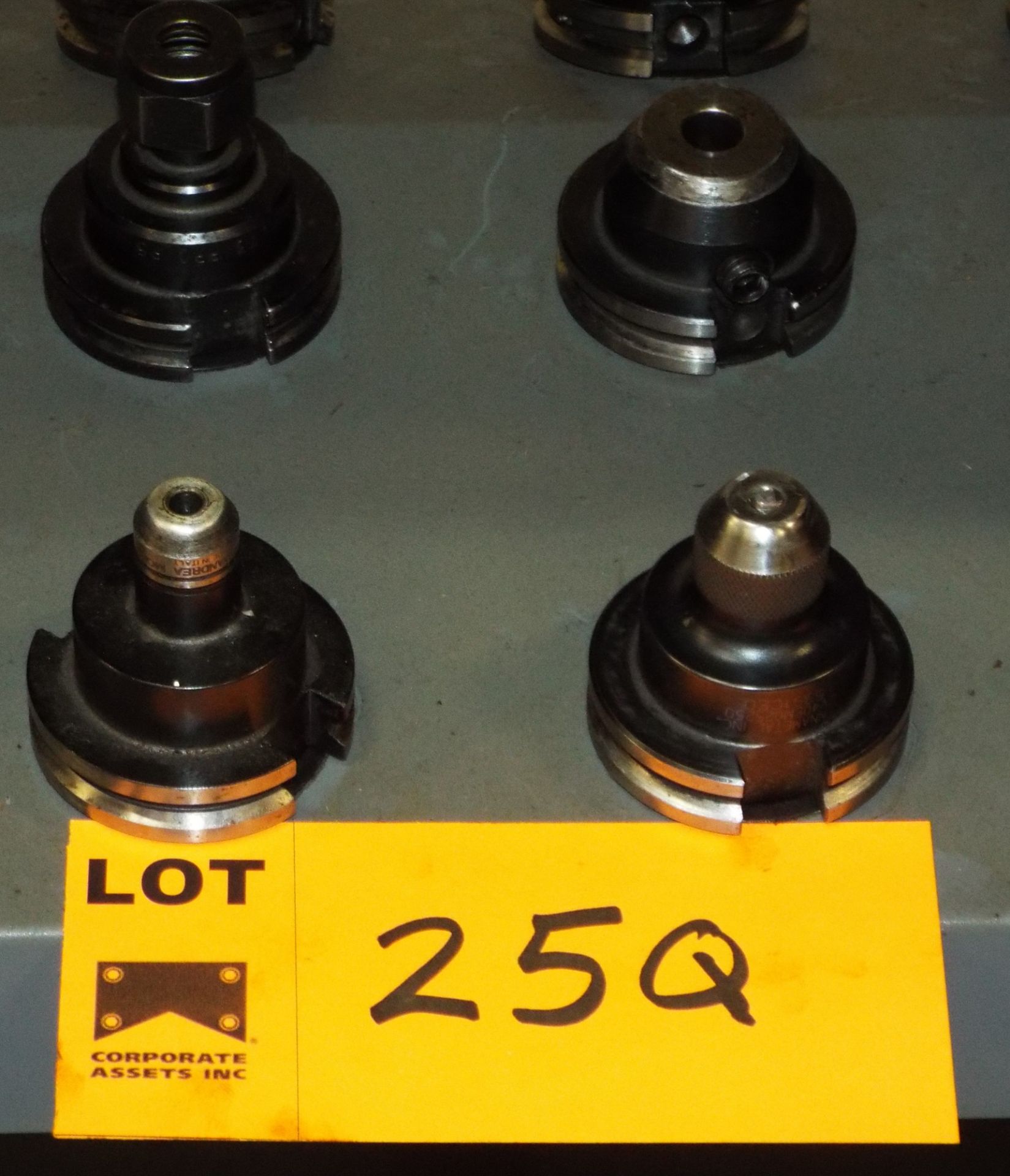 LOT/ (8) CAT 40 TOOL HOLDERS