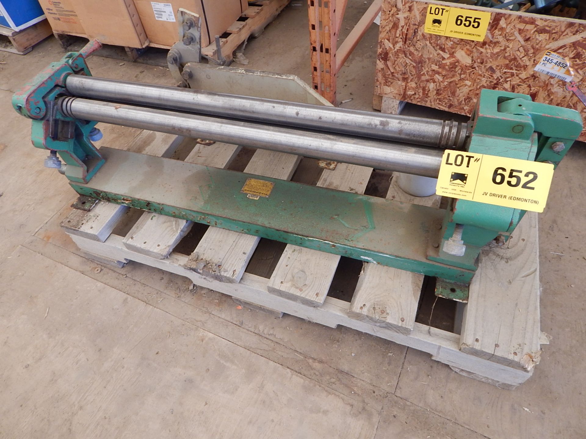 TIN KNOCKER 2236 22GA CAPACITY PINCH ROLLER, S/N N/A