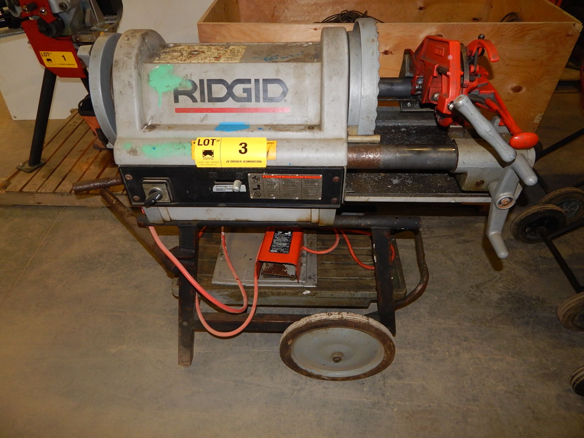 RIDGID 1224 PIPE THREADER, S/N: EB29464 0806