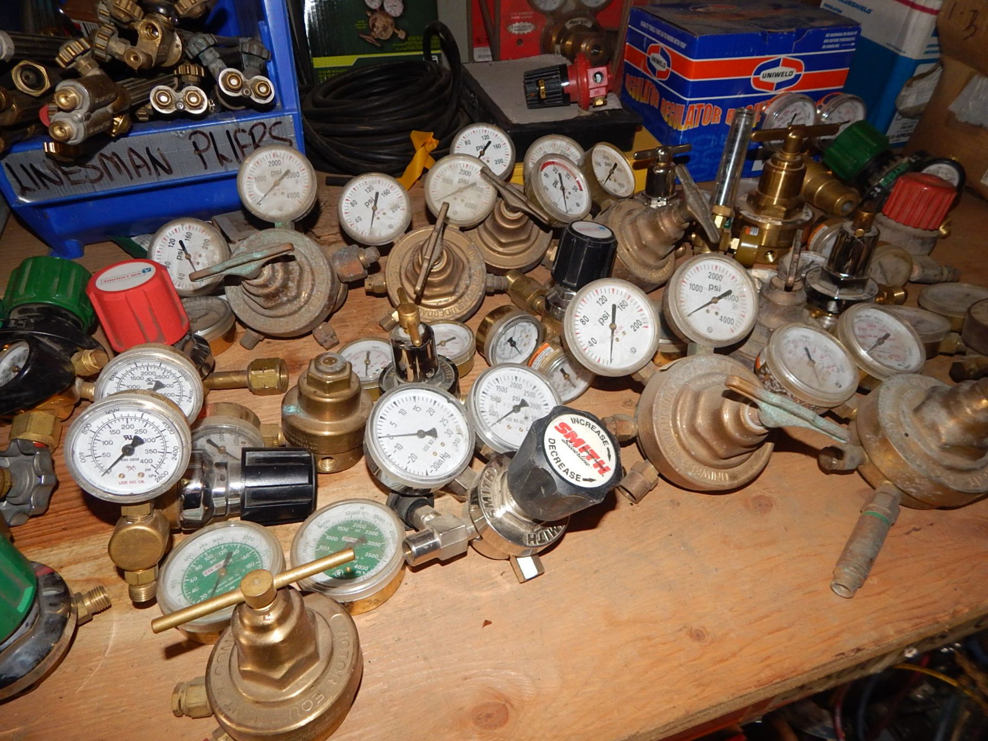 LOT/ CONTENTS OF SHELF CONSISTING OF WELDING WHIPS, GAUGES AND SUPPLIES (SC 520) - Image 3 of 4