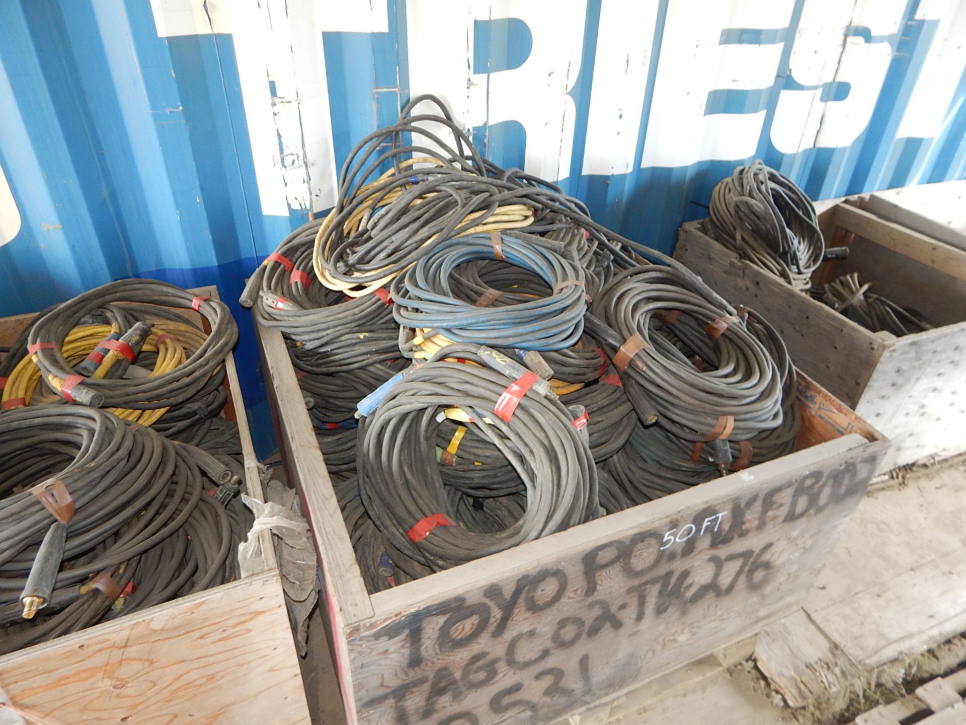 LOT/ (6) PALLETS OF EXTENSION CORDS - Image 5 of 8