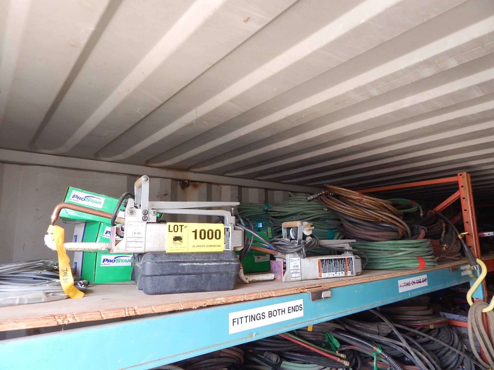 LOT/ CONTENTS OF SHELF CONSISTING OF SPOT WELDERS AND WELDING HOSES (SC 520)