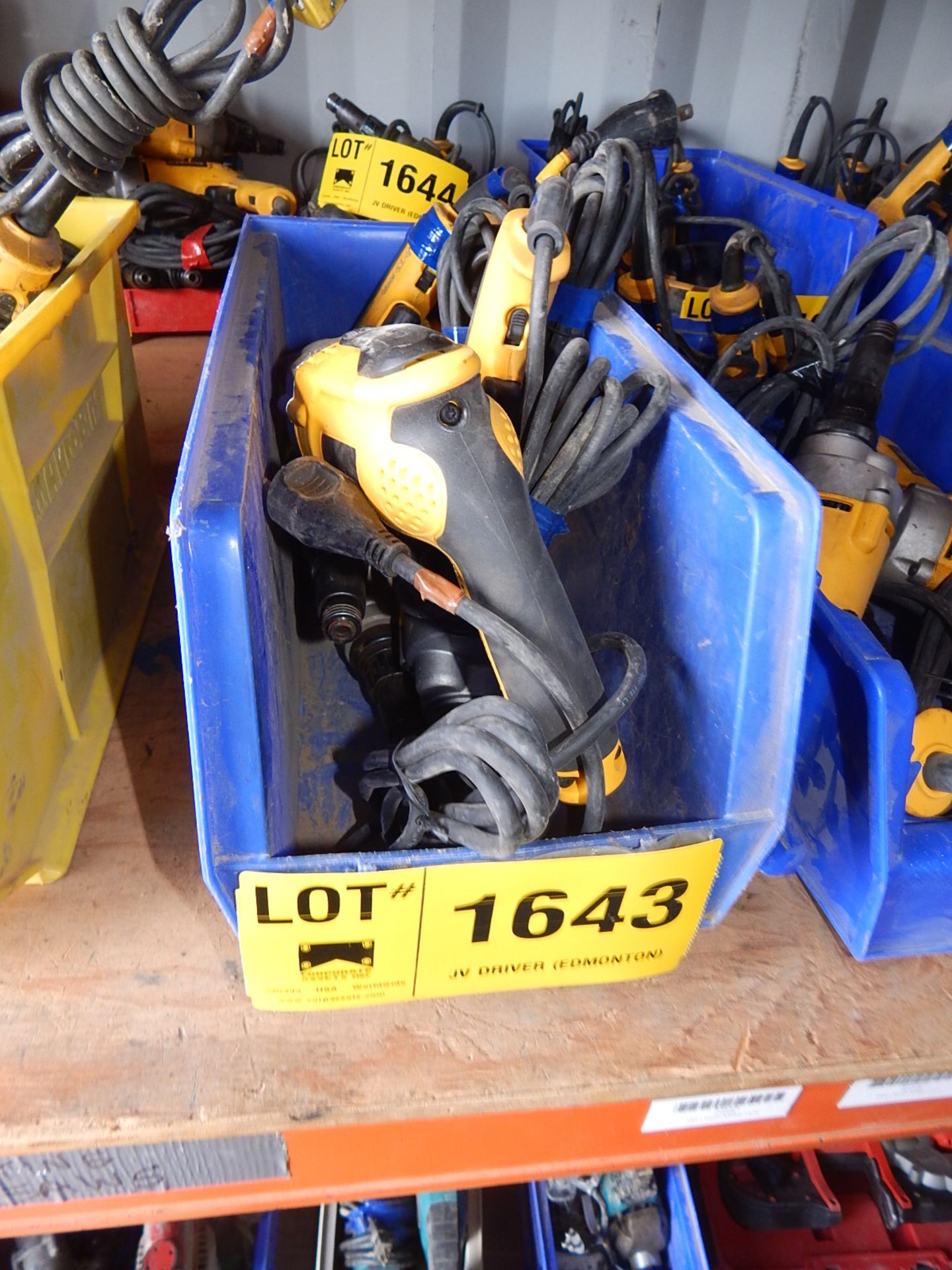 LOT/ DEWALT DRILLS (SC 190)