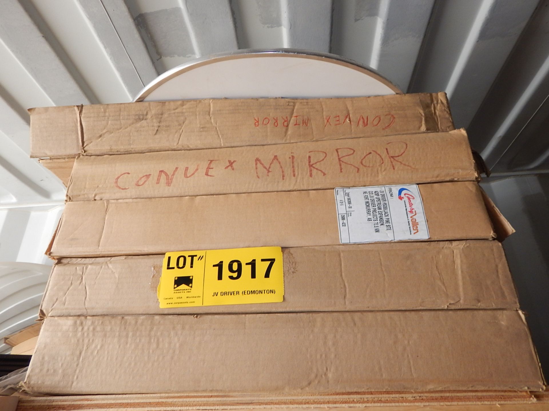 LOT/ CONVEX WAREHOUSE MIRRORS (SC 332)