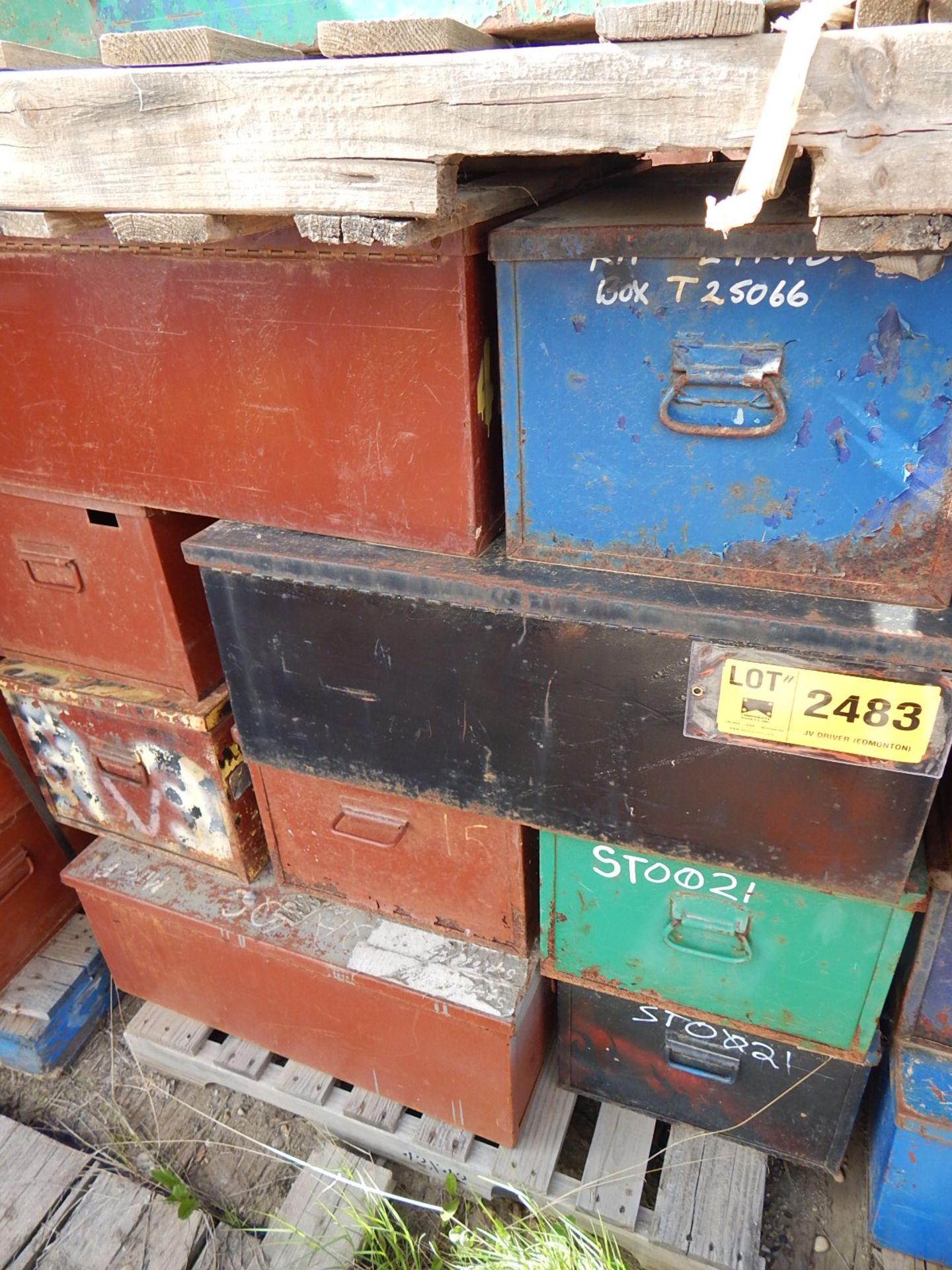 LOT/ PALLET OF FITTER BOXES