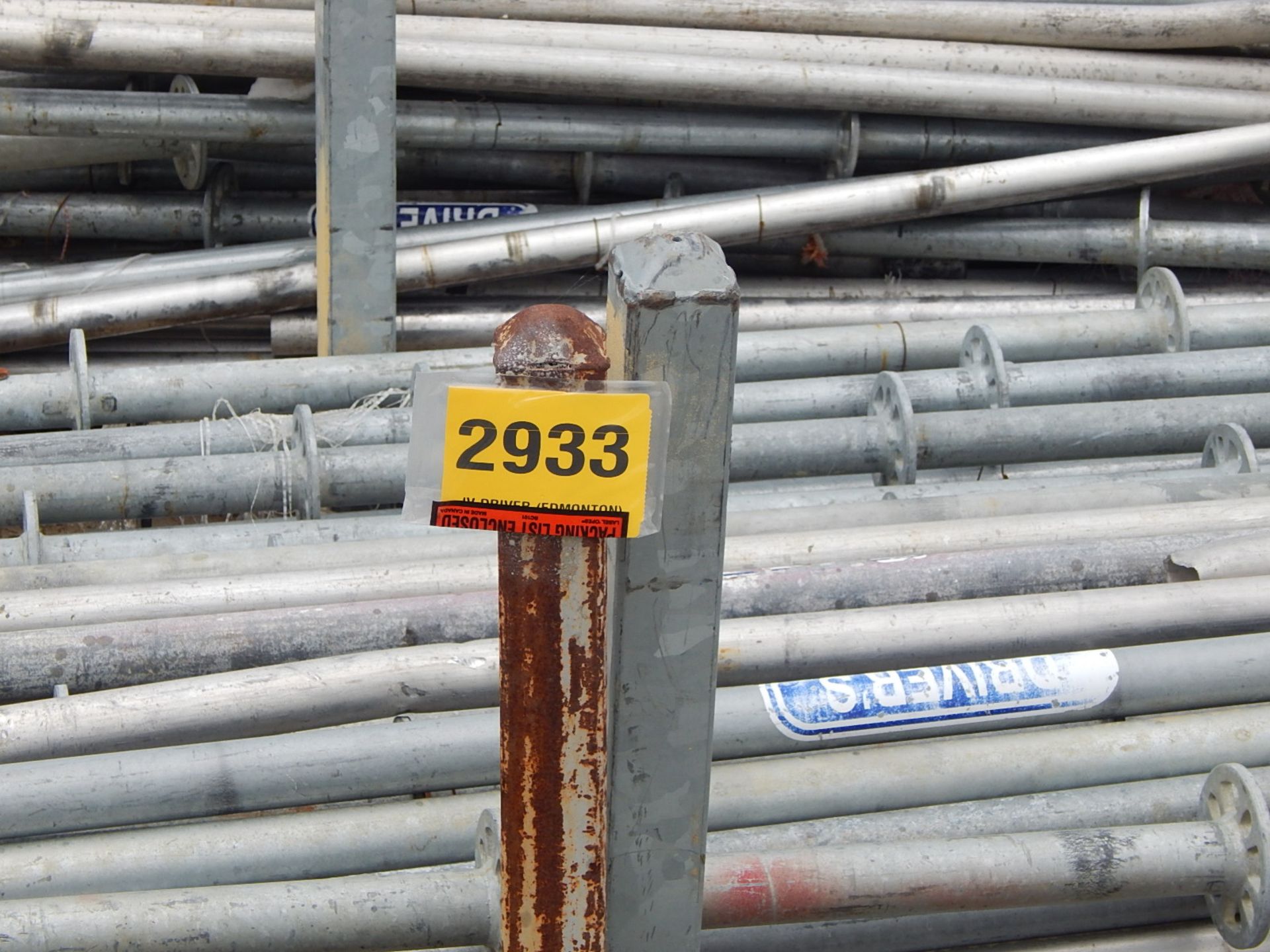 LOT/ SCAFFOLDING COMPONENTS INCLUDING RING-LOCK STANDARDS AND SCAFFOLDING TUBES - Image 2 of 4