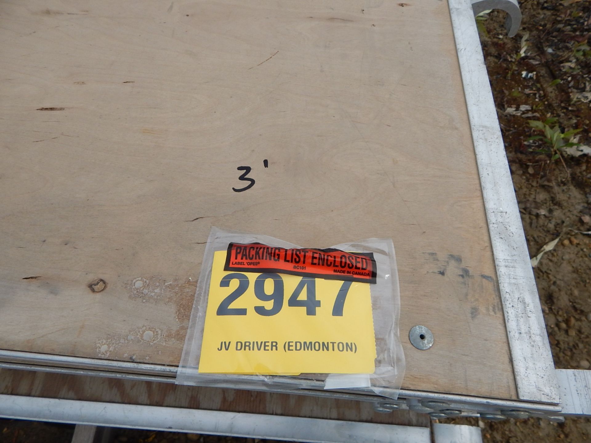 LOT/ 3' HEAVY DUTY ALUMINUM PLYWOOD DECK (CI) - Image 2 of 3