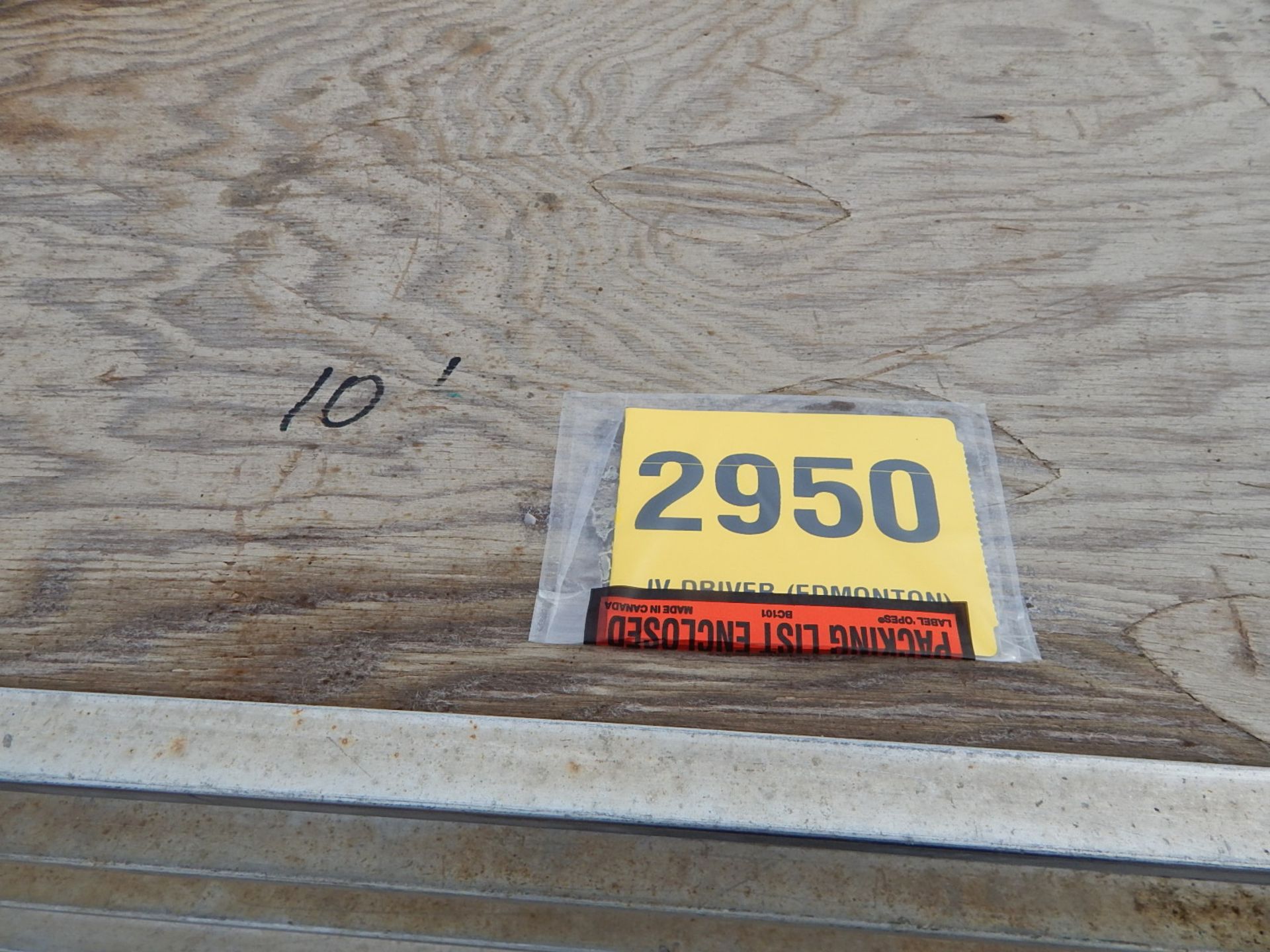 LOT/ 10' HEAVY DUTY ALUMINUM PLYWOOD DECK (CI) - Image 2 of 6