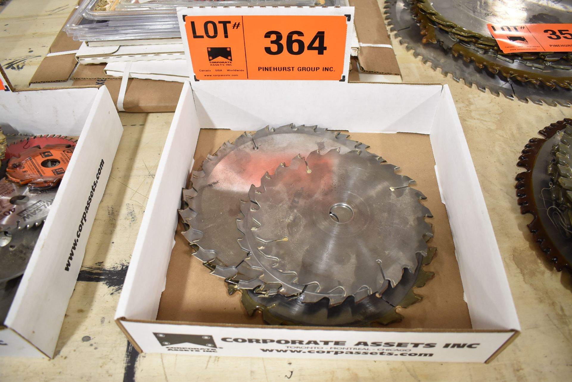 LOT/ TABLE SAW BLADES