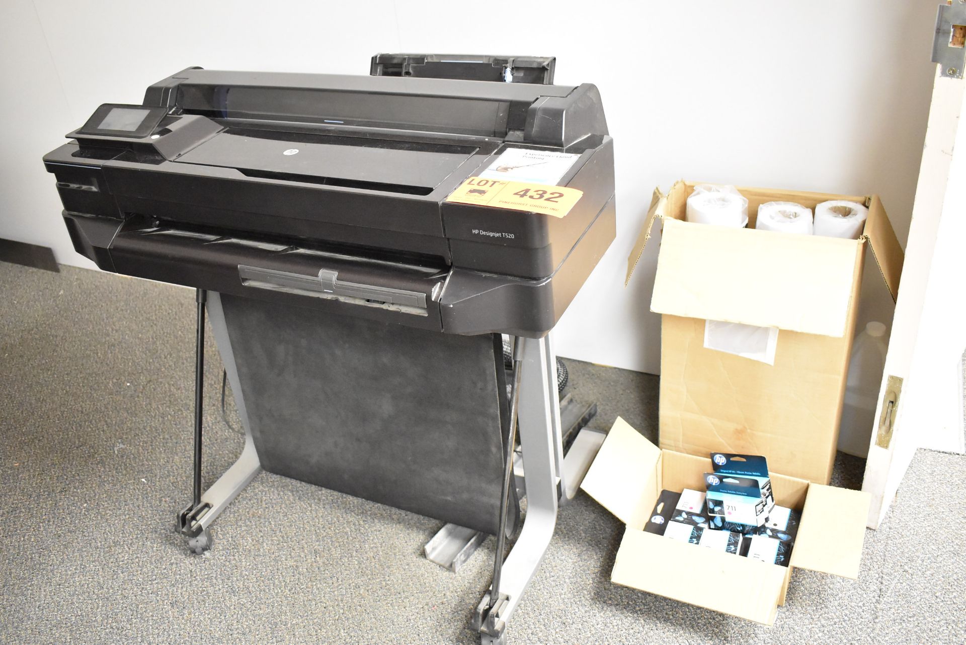 LOT/ HP DESIGNJET T520 36" LARGE CAPACITY COLOUR INKJET PRINTER WITH PAPER & INK [RIGGING FEES FOR