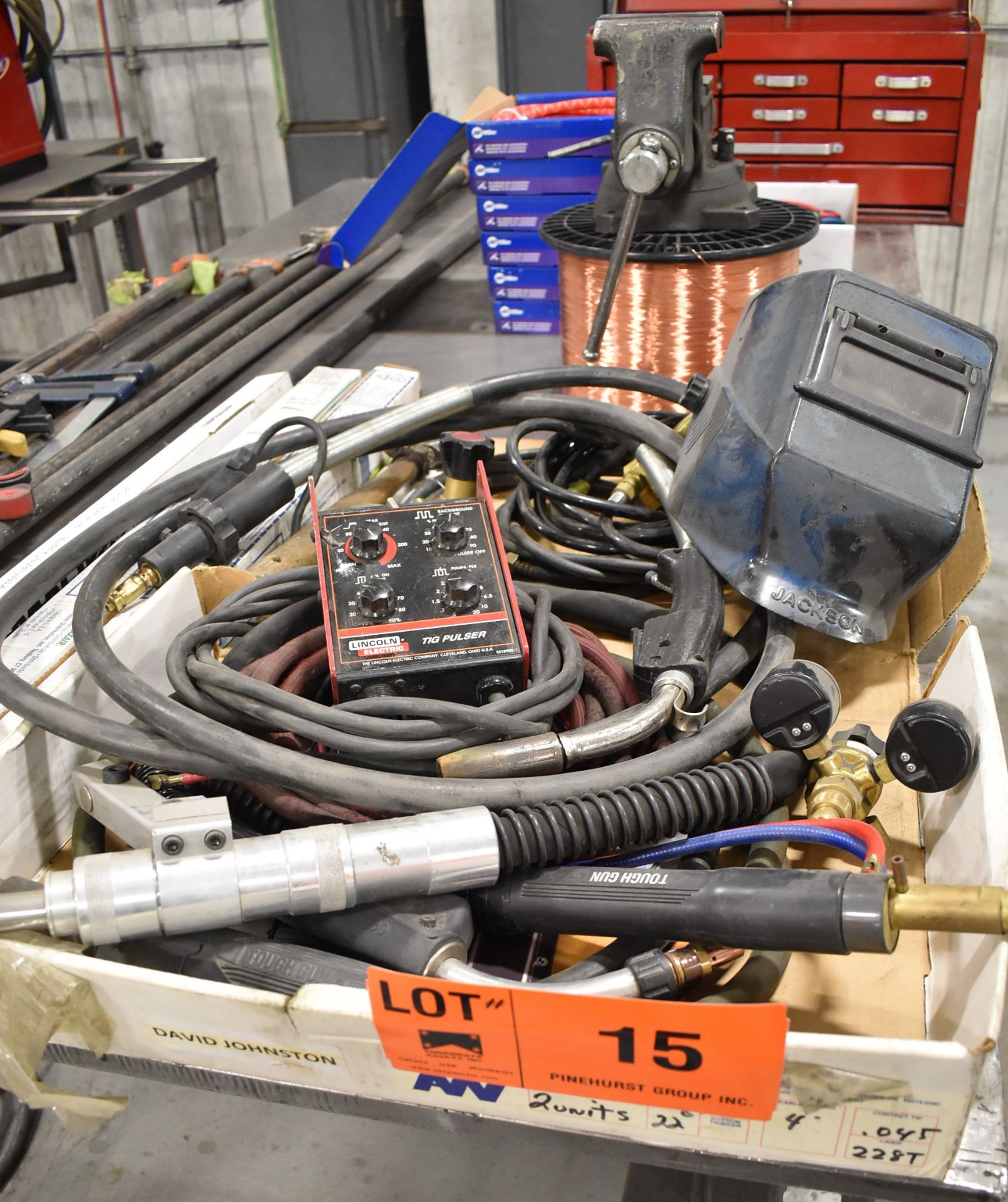 LOT/ WELDING ACCESSORIES - LINCOLN ELECTRIC TIG PULSER, MIG GUNS, WATER COOLED MIG GUN, HOSES,