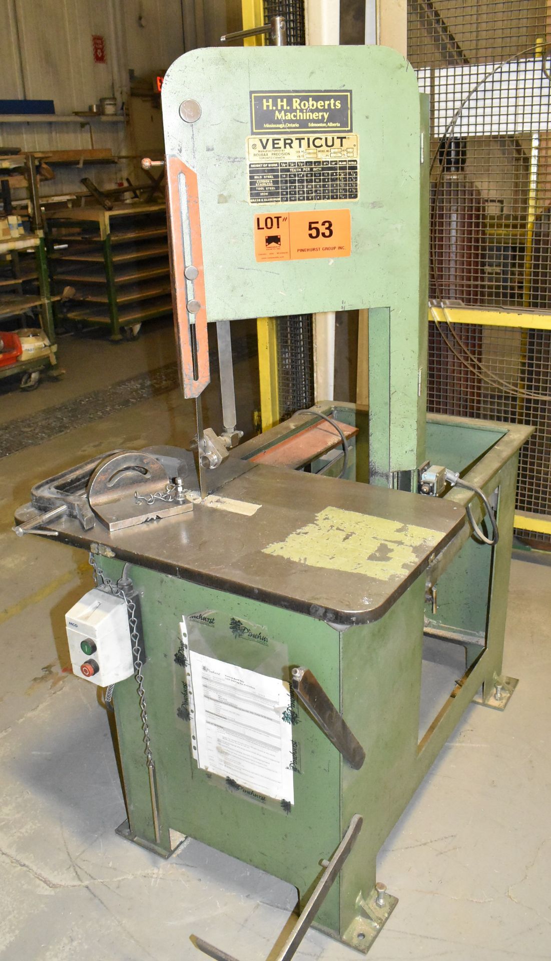 VERTICUT 115B ROLL-IN VERTICAL BAND SAW WITH 30"X18" TABLE, 13" THROAT, 10" MAX. WORK HEIGHT, S/N: