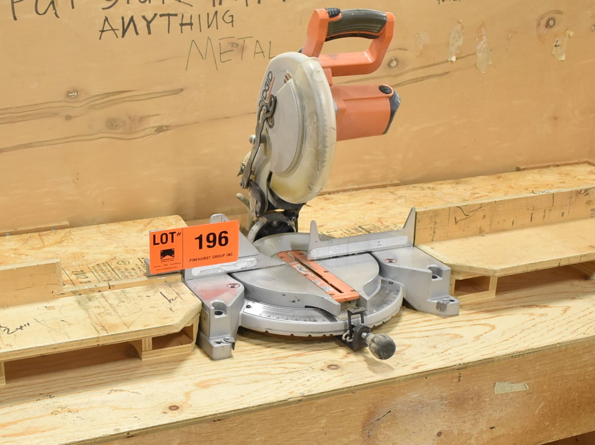 RIDGID 10" MITRE SAW