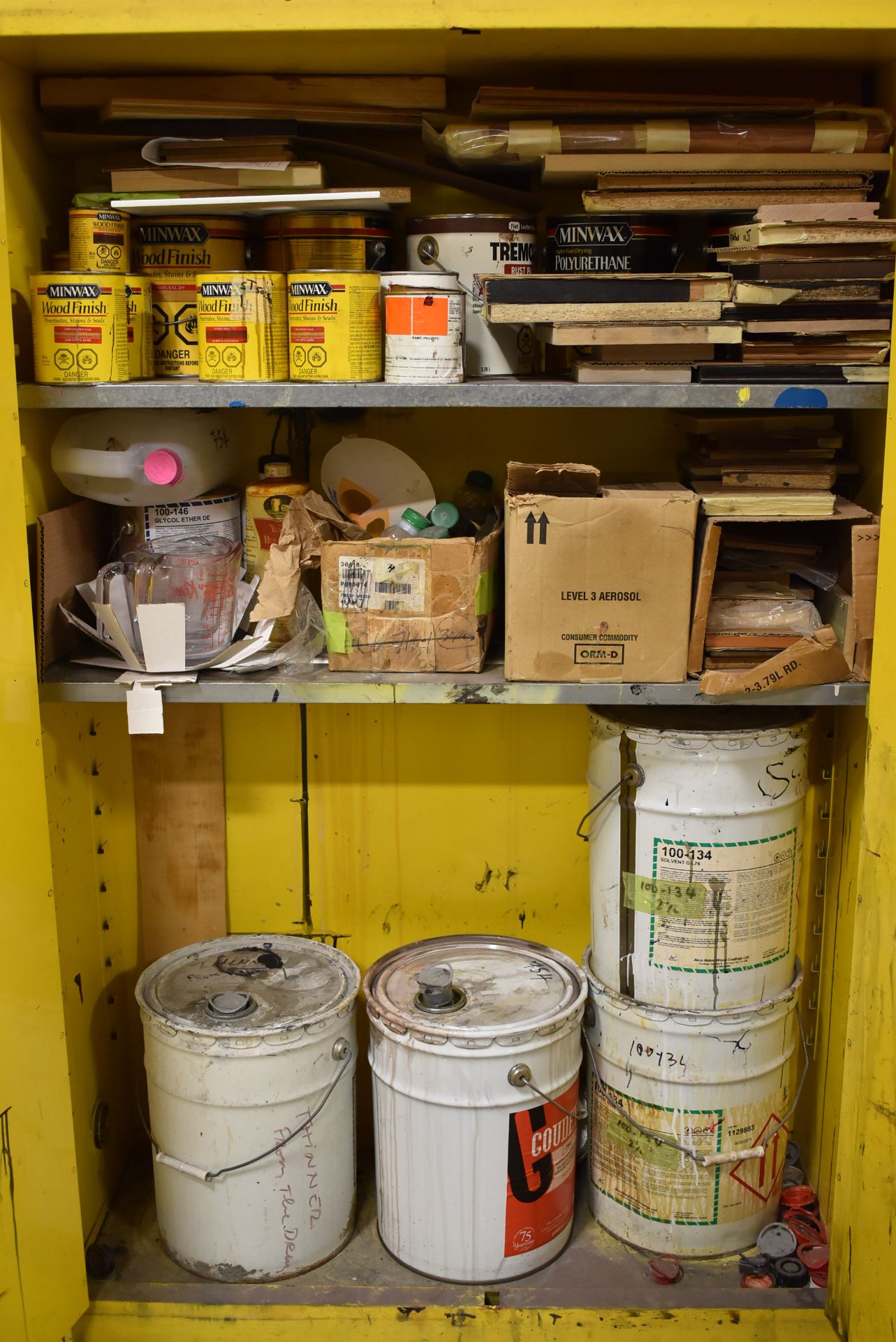 LOT/ JUSTRITE FIREPROOF CABINET WITH CONTENTS - CHEMICALS, SOLVENTS, PAINT & STAIN - Image 2 of 2