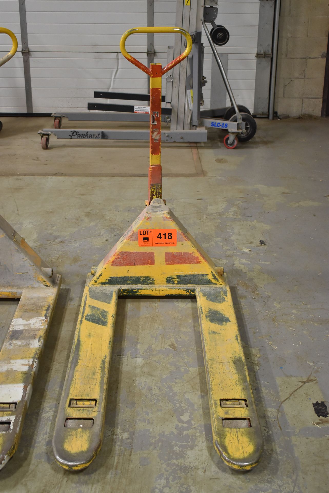 5000 LB. CAPACITY PALLET TRUCK