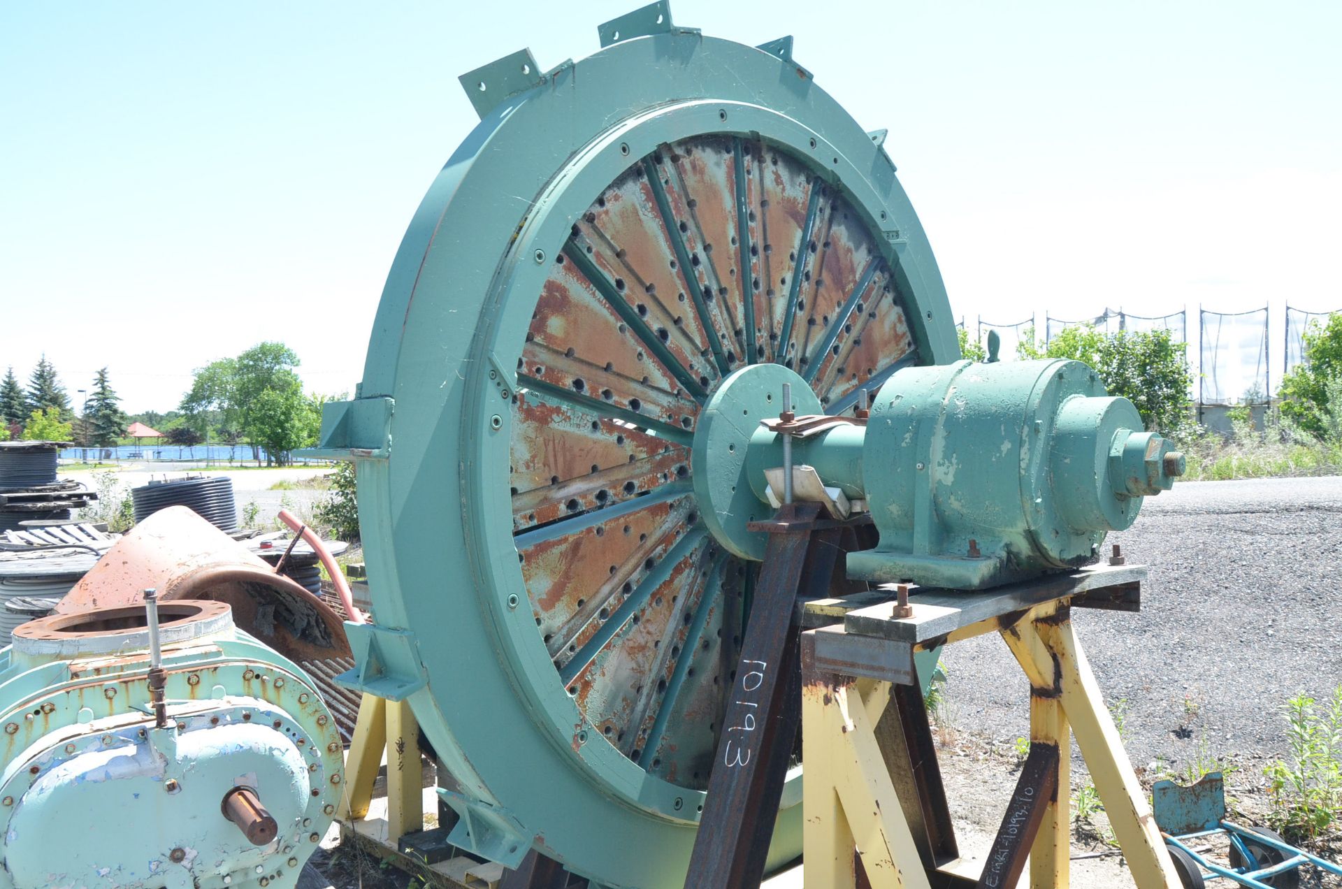 SPARE CARTHAGE 112" DIAMETER ROTOR ASSY. [RIGGING FEES FOR LOT #226 A - $200 USD PLUS APPLICABLE - Image 2 of 2