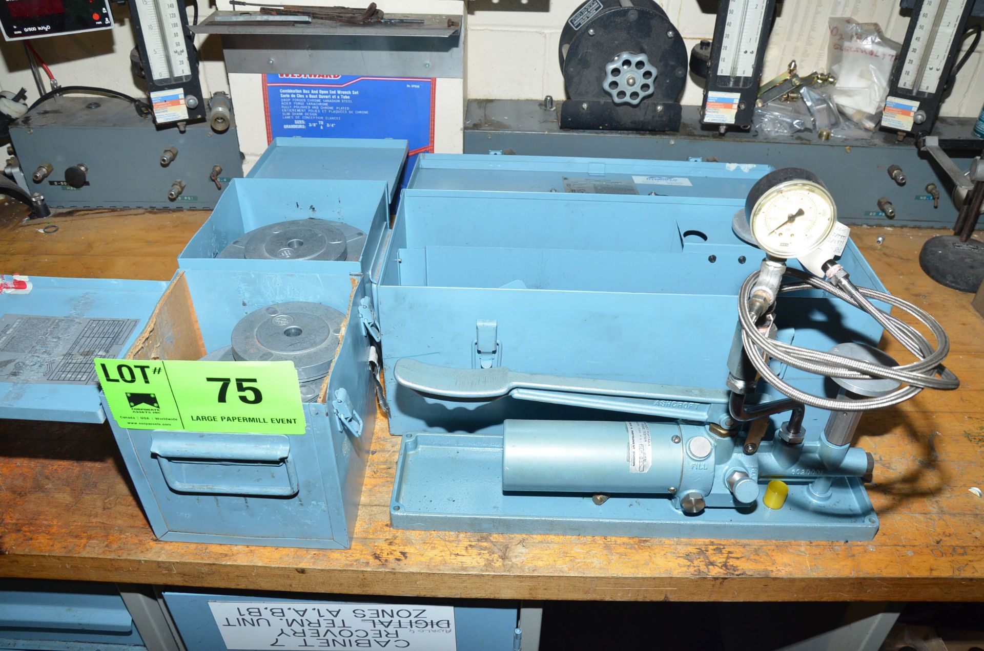 DRESSER TYPE 1305 ASHCROFT PORTABLE DEAD-WEIGHT TESTER WITH 10,000PSI CAPACITY, S/N: M5081 [