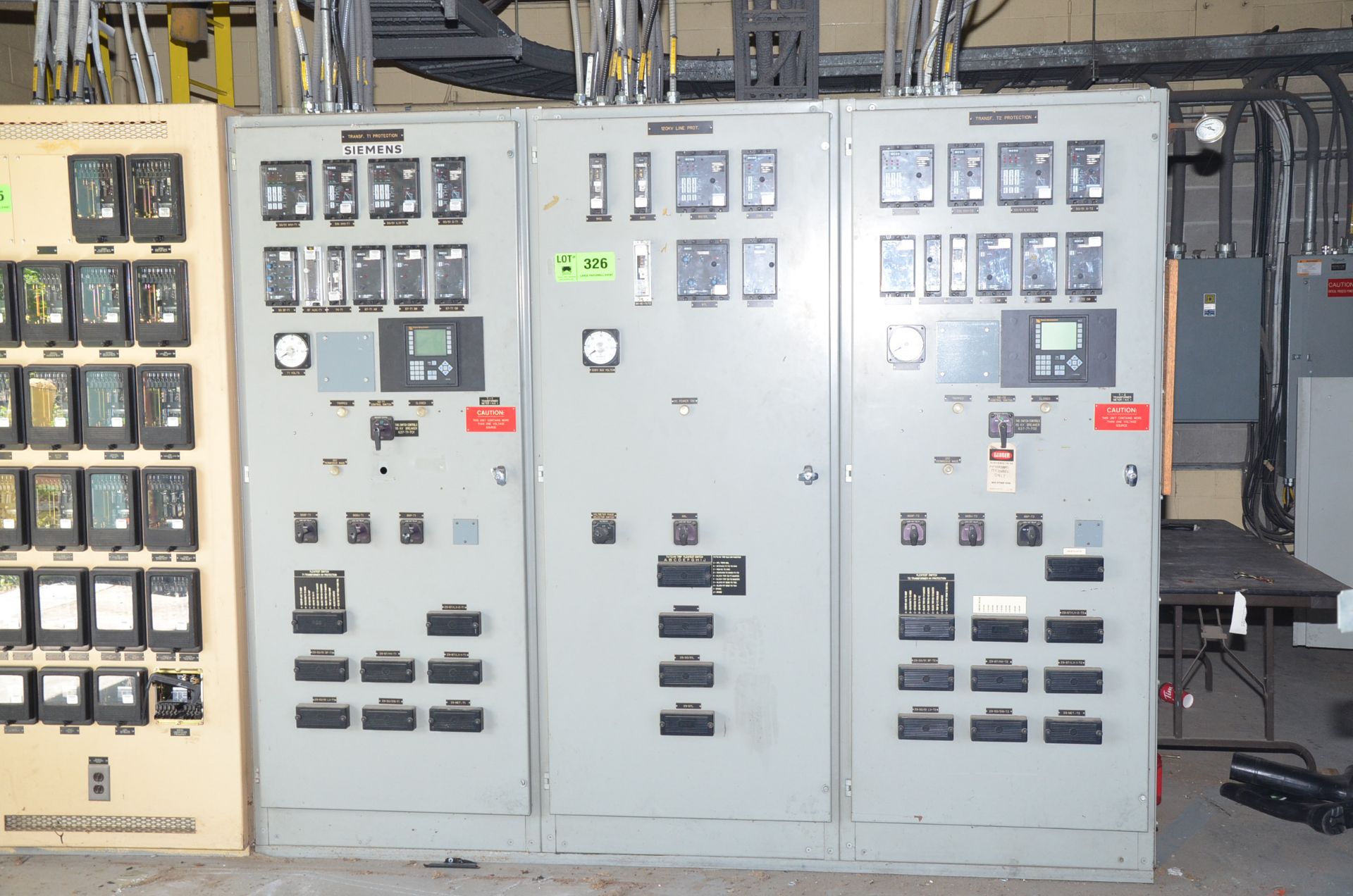 SIEMENS 3-BANK SWITCHGEAR UNIT, S/N: N/A [RIGGING FEES FOR LOT #326 - $425 USD PLUS APPLICABLE - Image 2 of 4