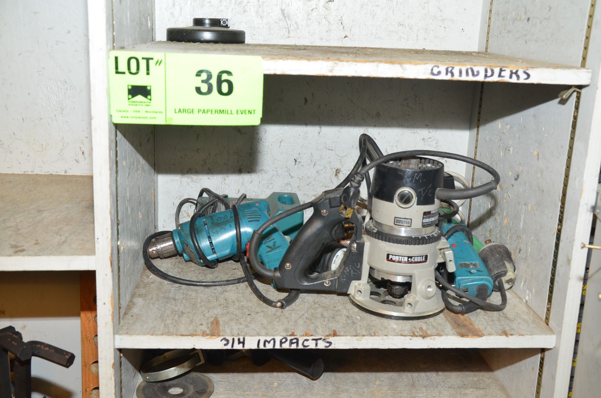 LOT/ CABINET WITH CONTENTS CONSISTING OF TOOLING AND SUPPLIES [RIGGING FEES FOR LOT #36 - $125 USD - Image 2 of 5