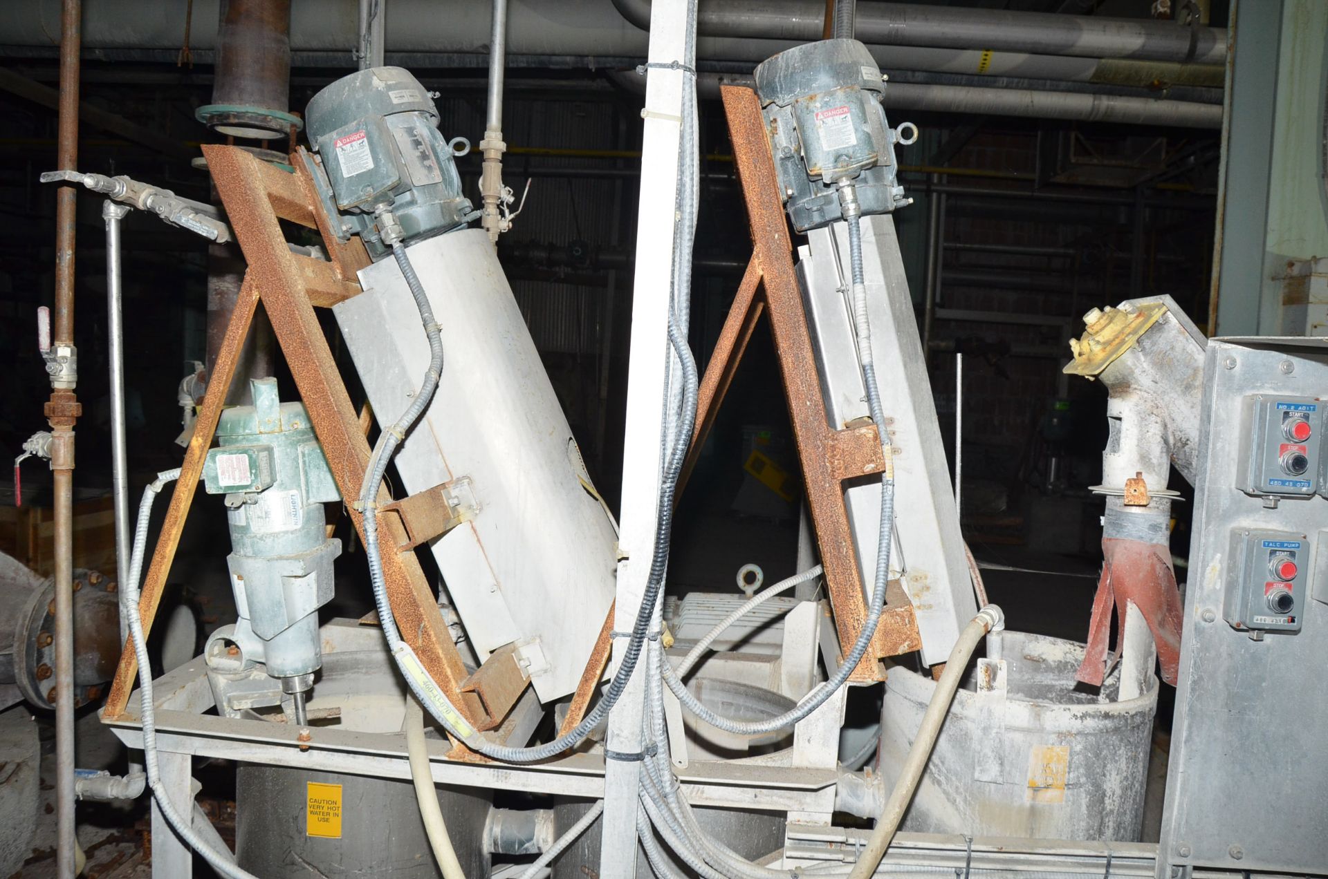 STAINLESS STEEL 3-STAGE STARCH PREP SYSTEM CONSISTING OF HOPPER FEEDER WITH POWER INCLINE AUGER - Image 2 of 6