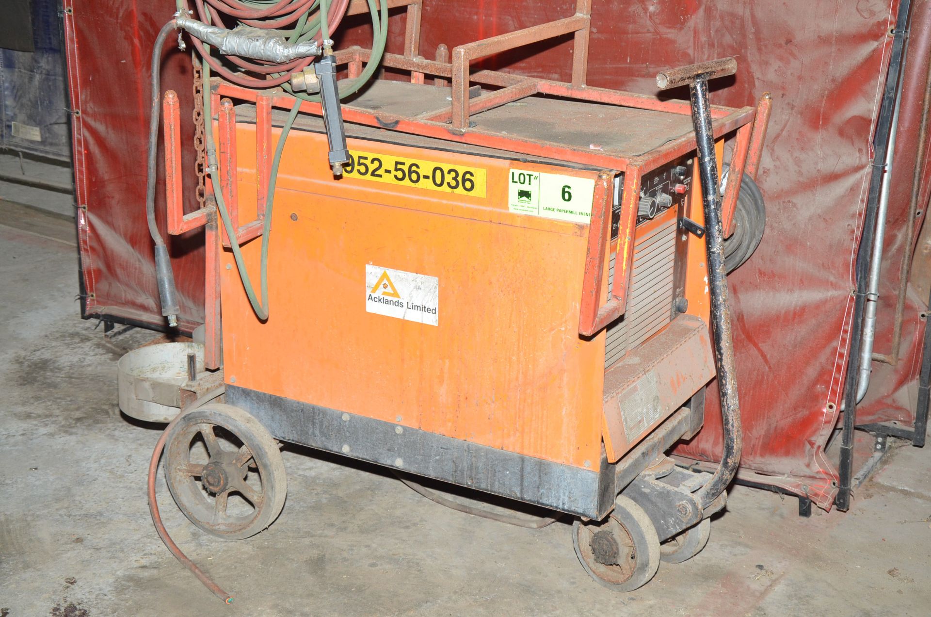 ACKLANDS 400 CC/CV-DC ARC WELDER WITH CABLES AND GUN, S/N: N/A [RIGGING FEES FOR LOT #6 - $85 USD