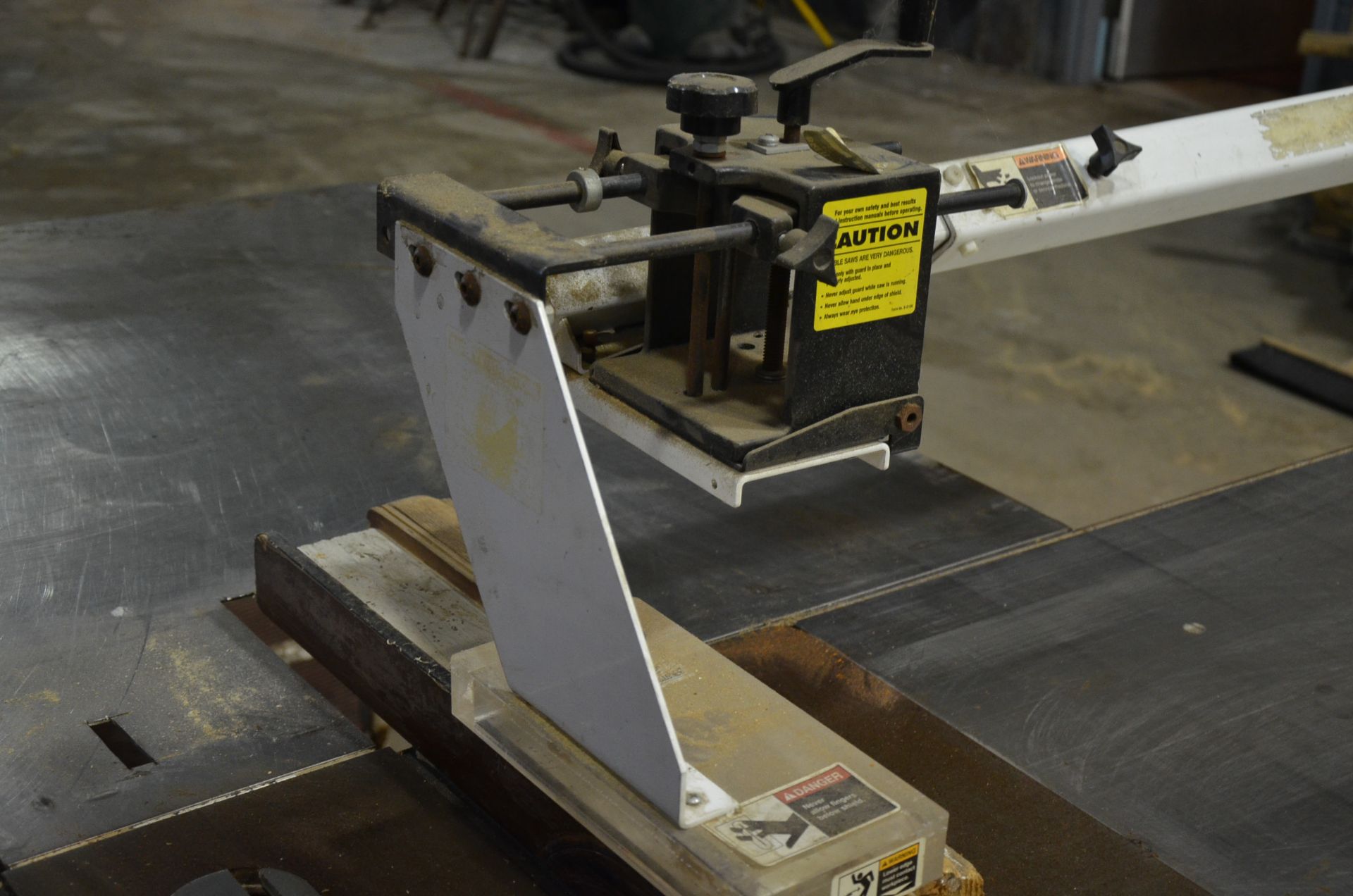 GENERAL 350 14" TABLE SAW WITH ROUTER ATTACHMENT, S/N: AB1426 [RIGGING FEES FOR LOT #24 - $175 USD - Image 5 of 5