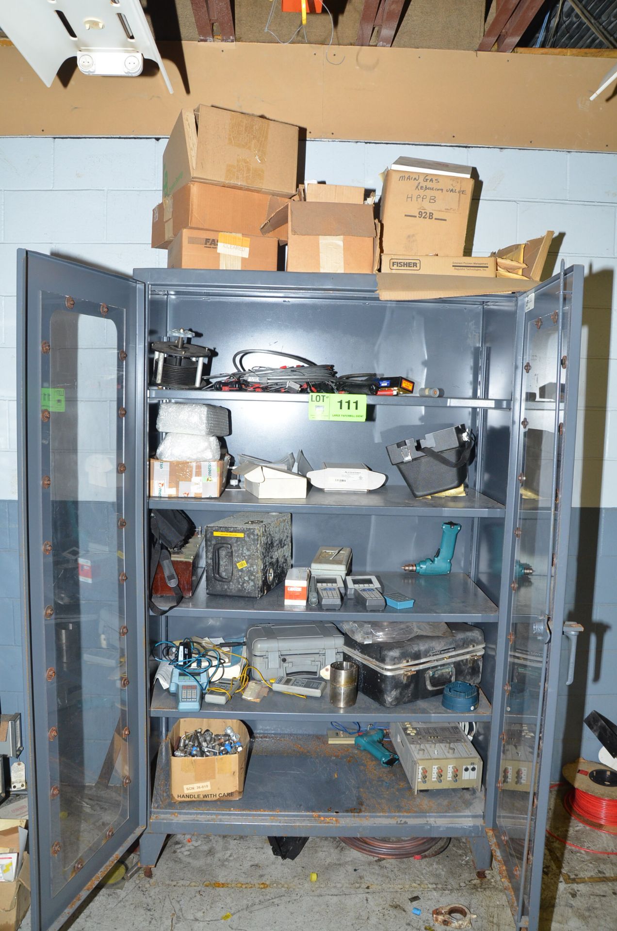 LOT/ CABINET WITH ELECTRICAL COMPONENTS [RIGGING FEES FOR LOT #111 - $125 USD PLUS APPLICABLE