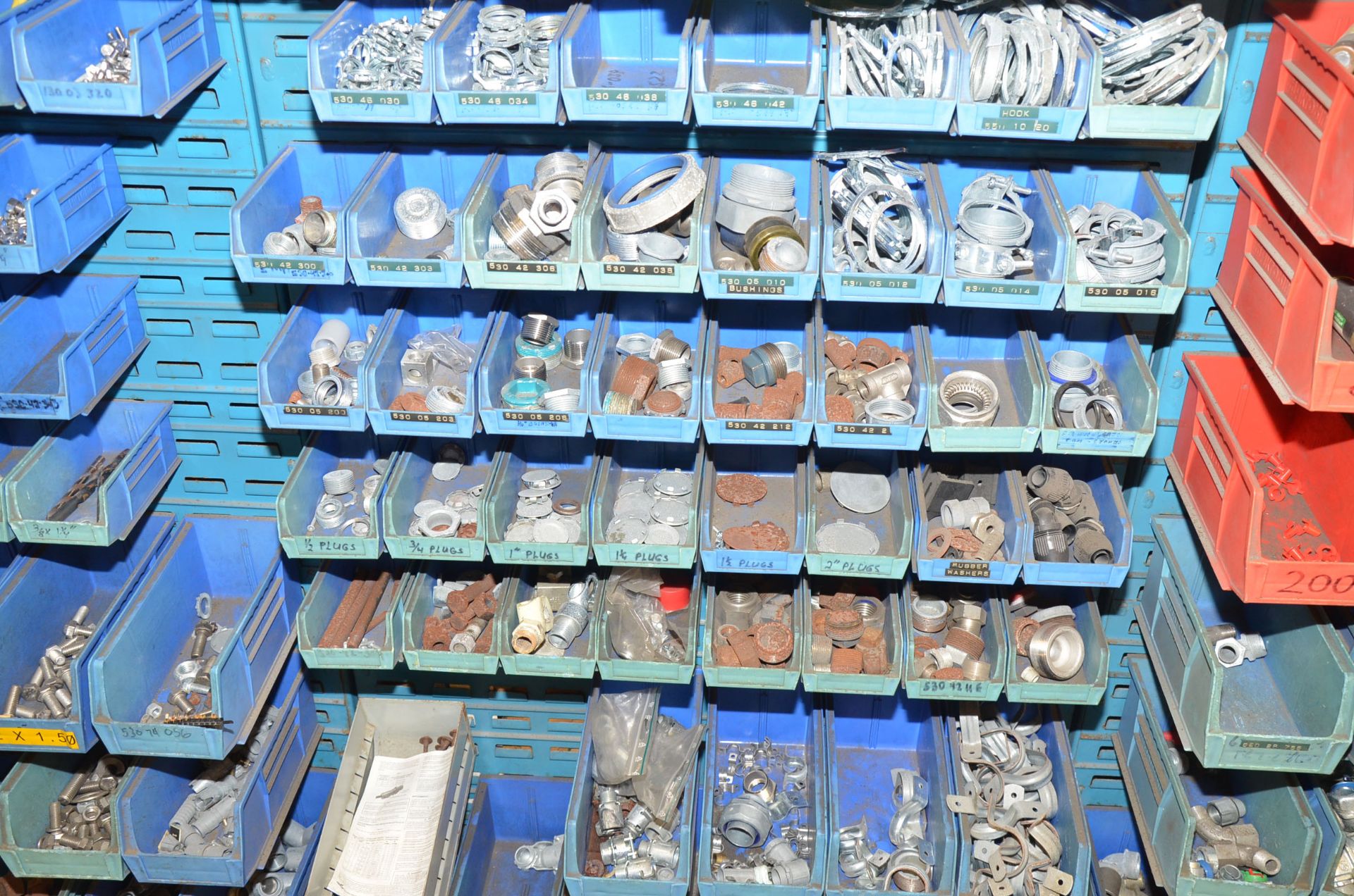 LOT/ PARTS BINS WITH ELECTRICAL HARDWARE [RIGGING FEES FOR LOT #114 - $125 USD PLUS APPLICABLE - Image 2 of 4