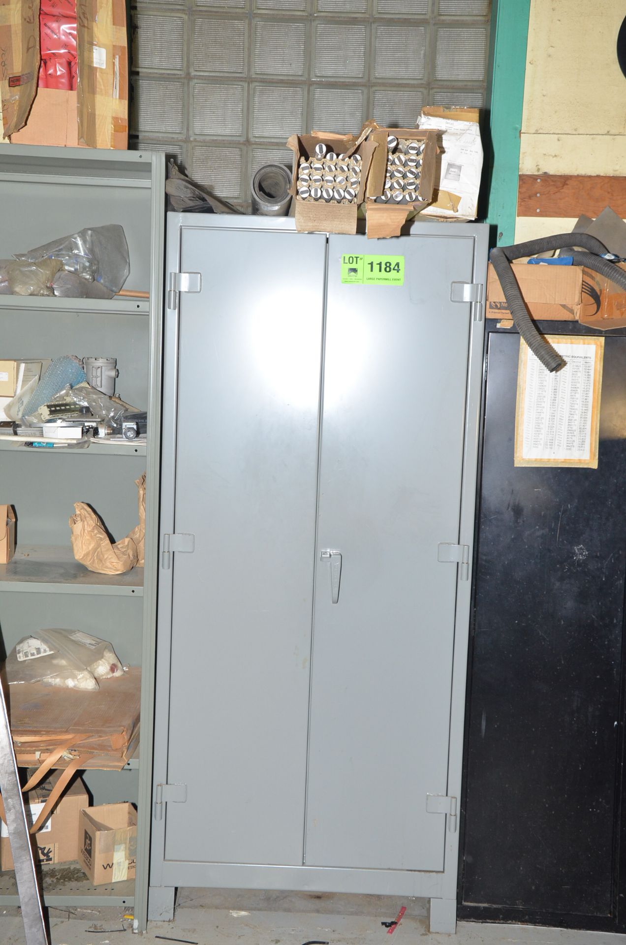 LOT/ (3) HYBOY CABINETS WITH CONTENTS [RIGGING FEES FOR LOT #1184 - $150 USD PLUS APPLICABLE TAXES]