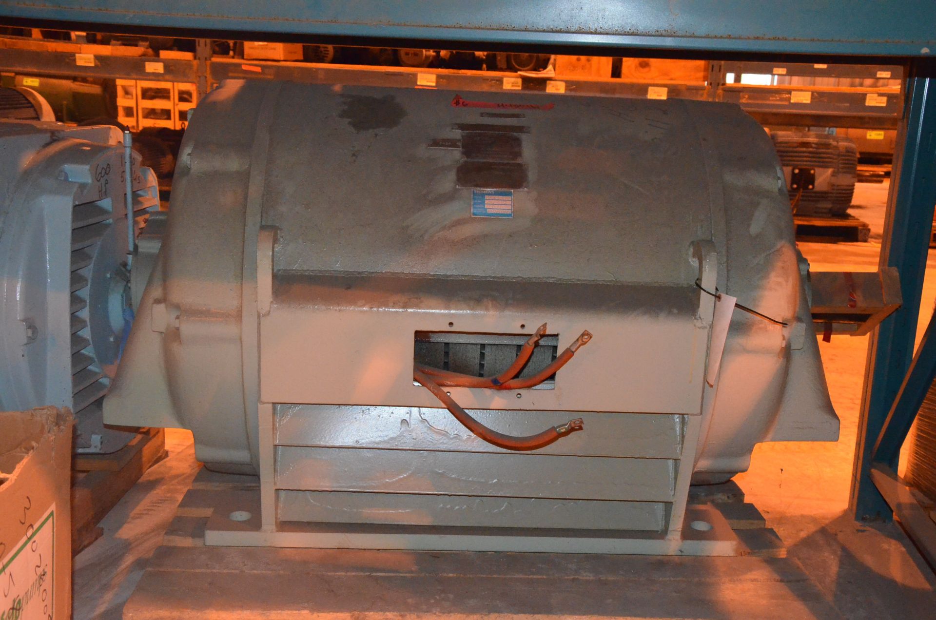 WESTINGHOUSE 600HP/886RPM/2500V ELECTRIC MOTOR, S/N N/A [RIGGING FEES FOR LOT #1683 - $60 USD PLUS - Image 3 of 4