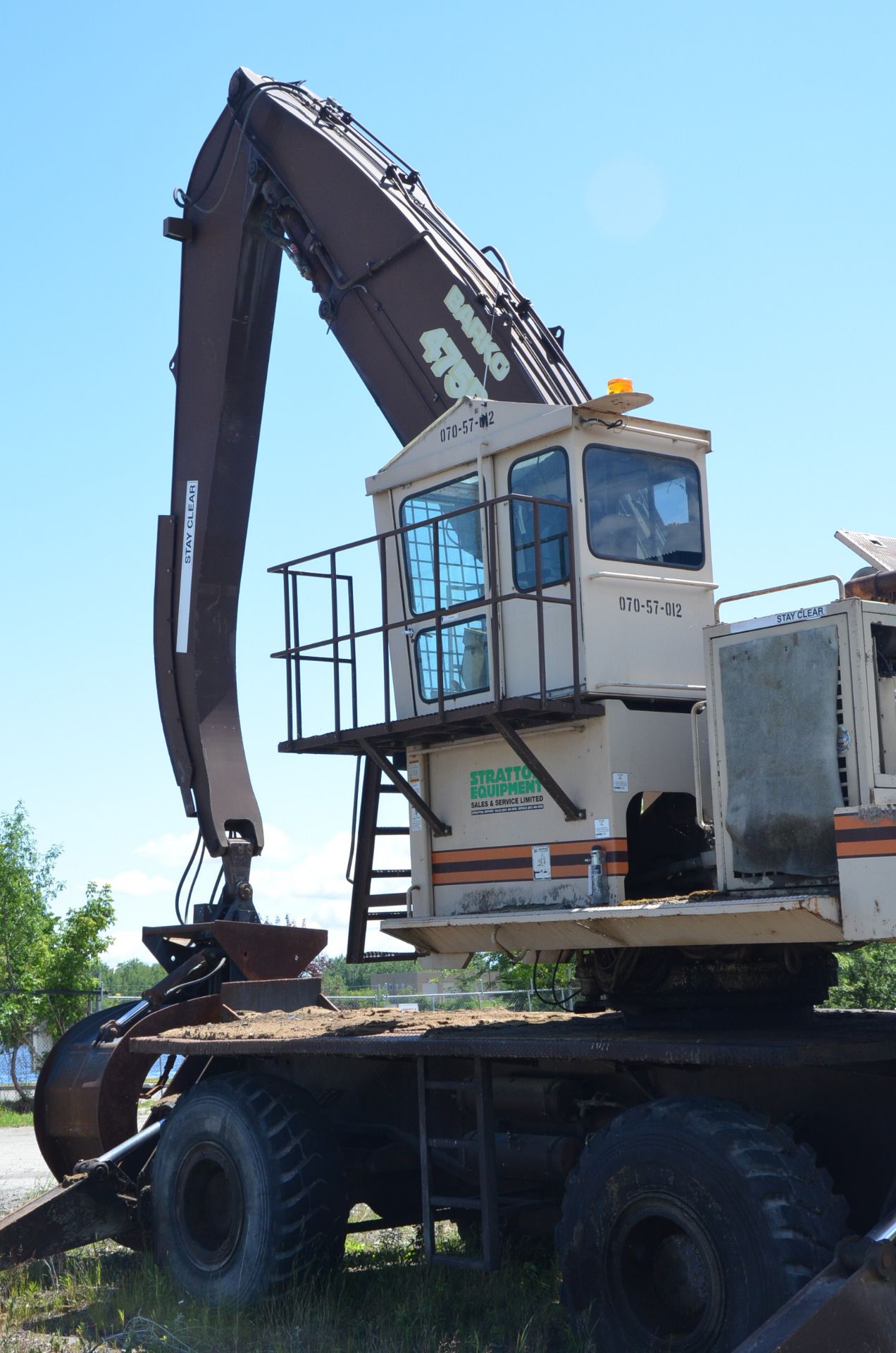 BARKO 475B HRT ROUGH TERRAIN HYDROSTATIC WHEELED GRAPPLE LOADER WITH 40' BOOM, CUMMINS DIESEL - Image 9 of 13